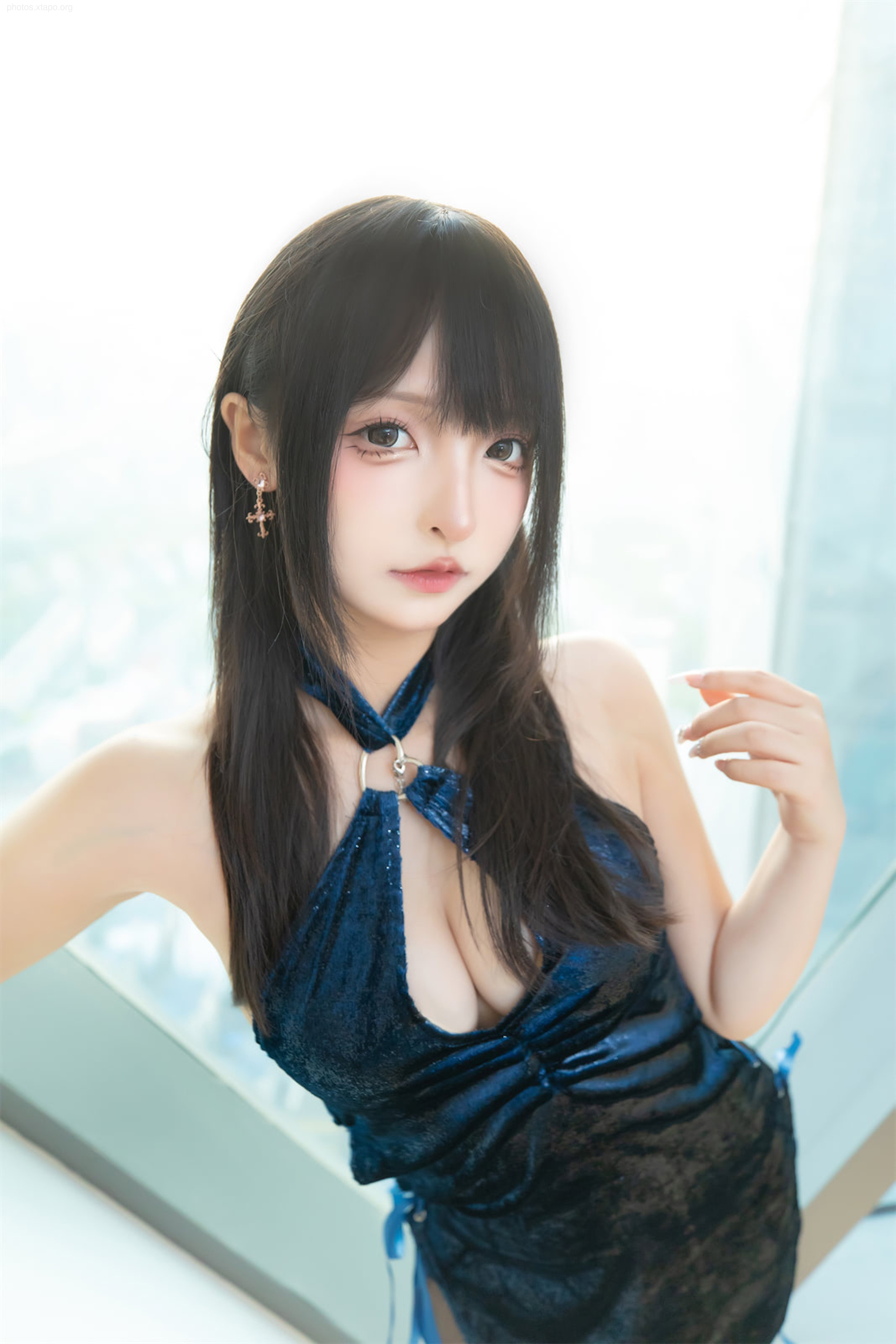 Kamika Saka Zhen winter blue cheongsam 75p2v