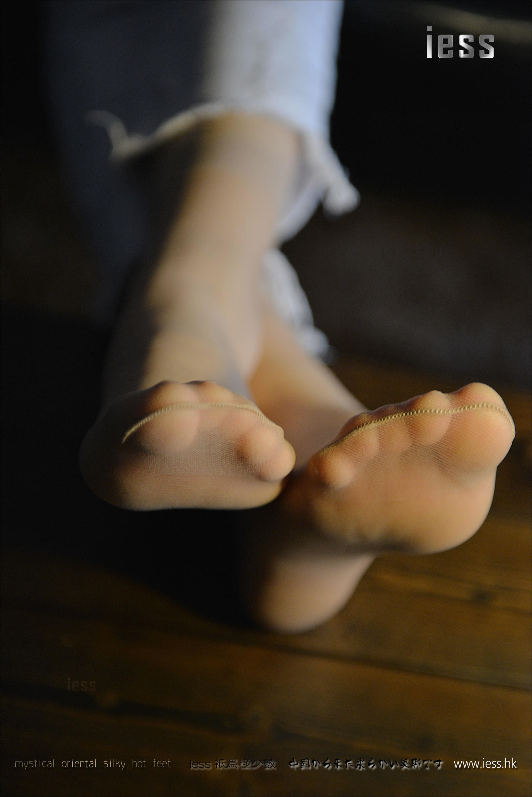 Silk Foot Bento 090 Xiaoshi Short -Strike Close Collection IESS Different Thoughts