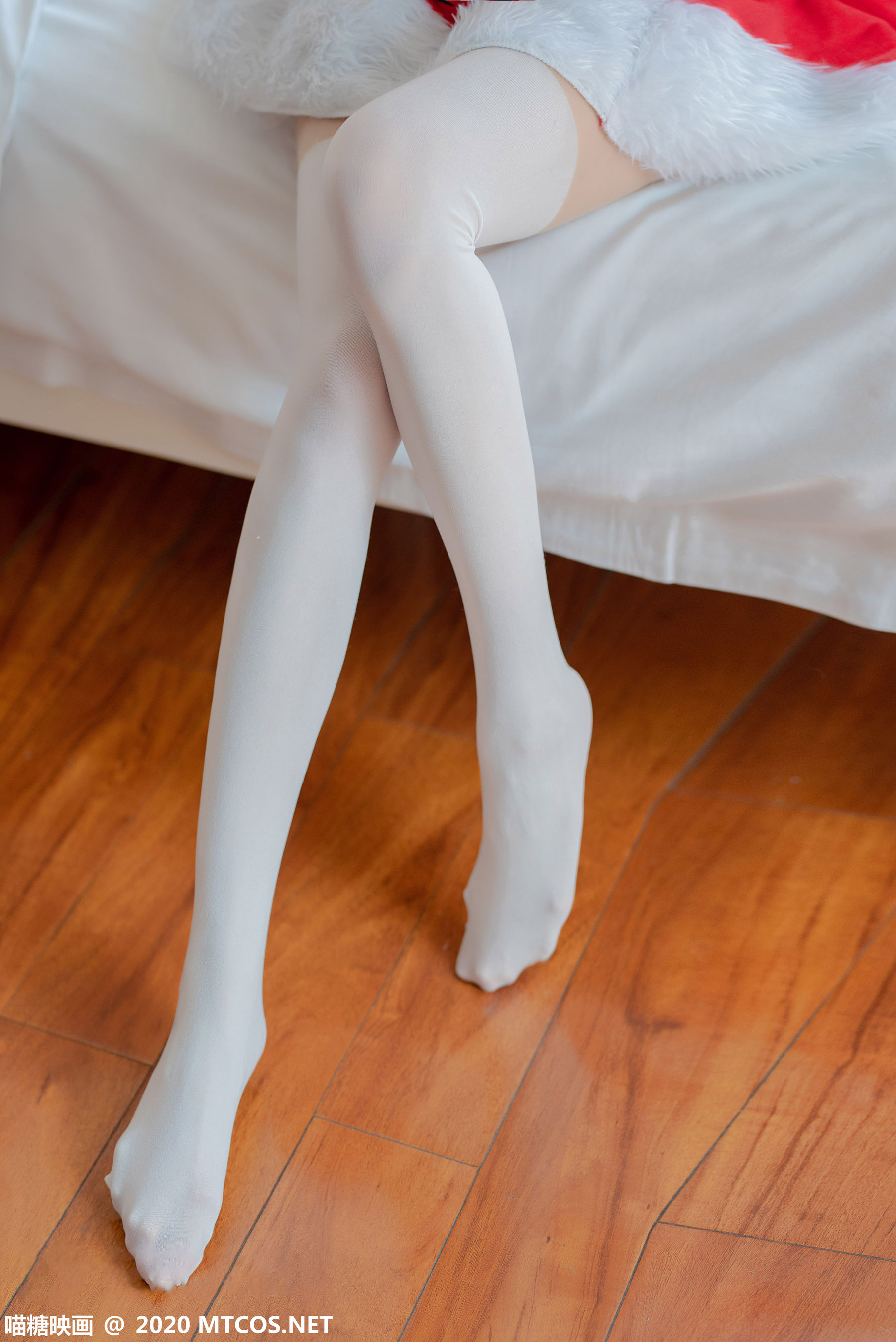 Meow Sugar Scales VOL.293 Qitarar Red Glasses Mother