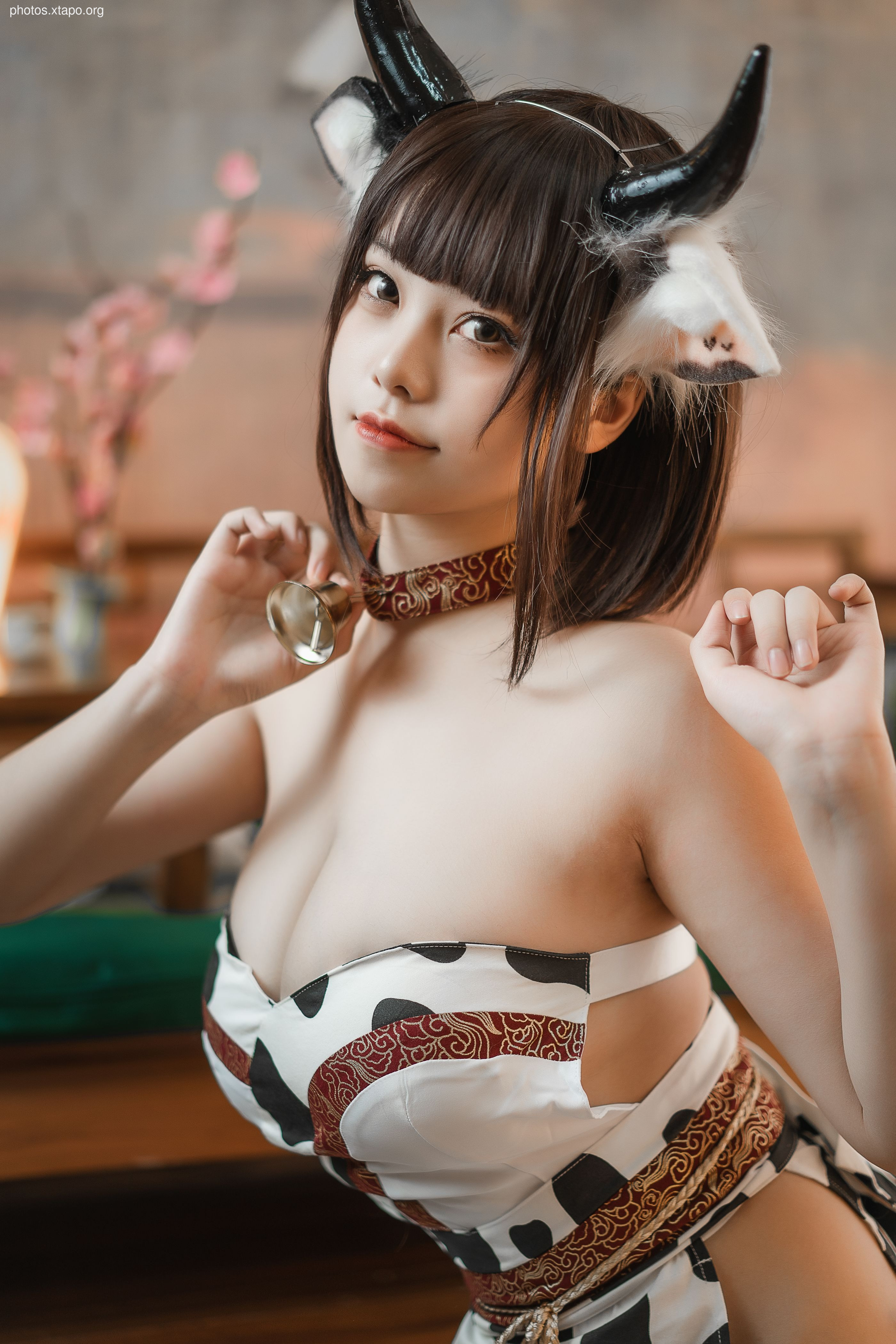 Honey Mat Qiu -Cow 50P -880MB