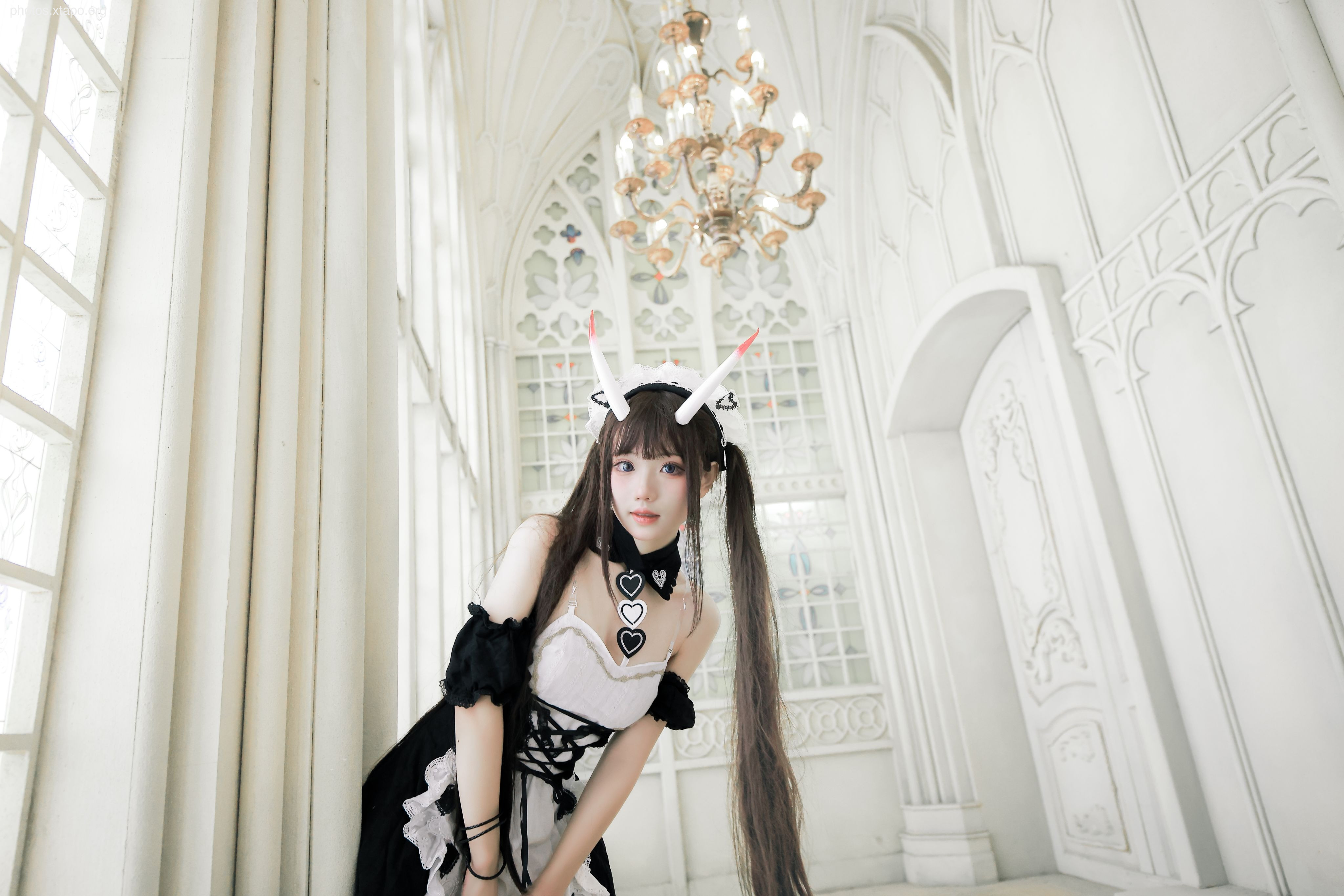 Hua Yan Hana can replace maids