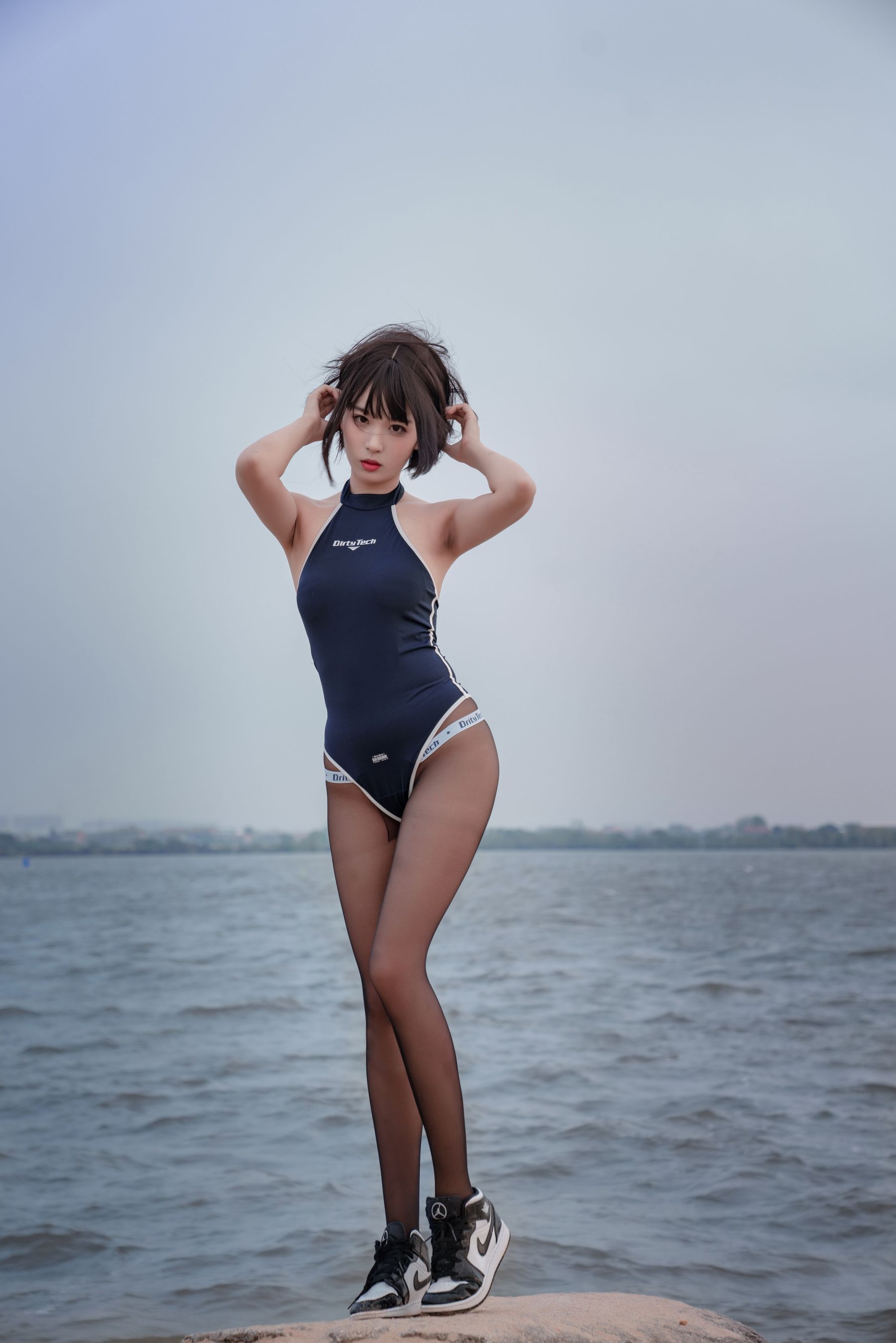 Welfare COS Sister Xuan Xiao Xue -Beach Swimming