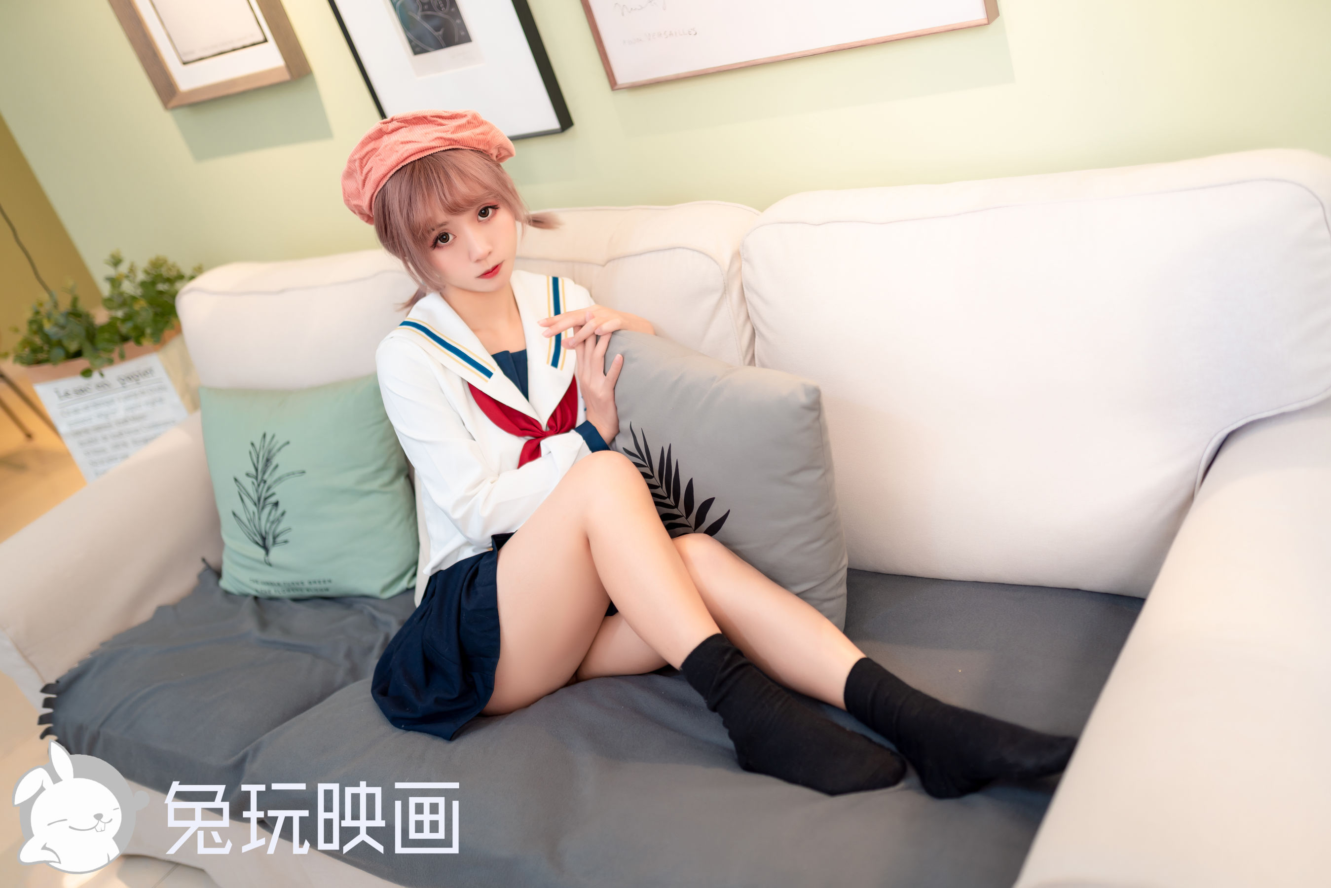 Rabbit Playing -JK Uniform Vol.040 Playful Girl