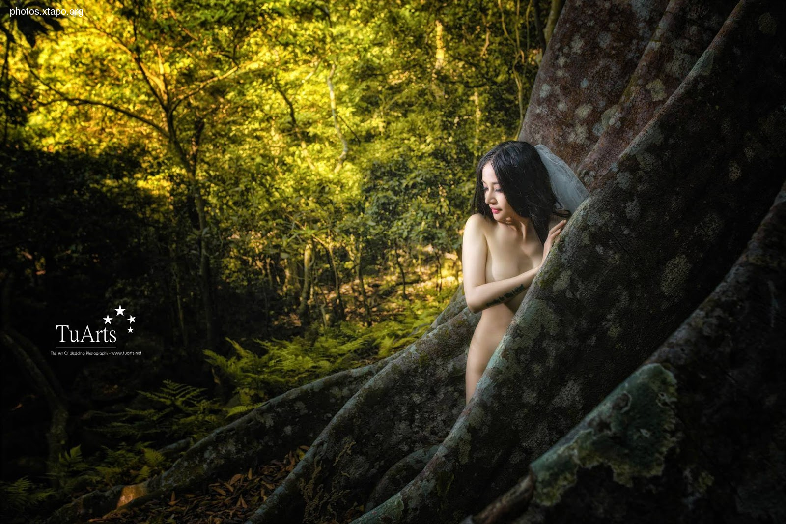 Or do I get married Suddenly, I crave the feeling of being a wife too The feeling of being loved is no longer strange But being a wife probably different, right? Older brother?