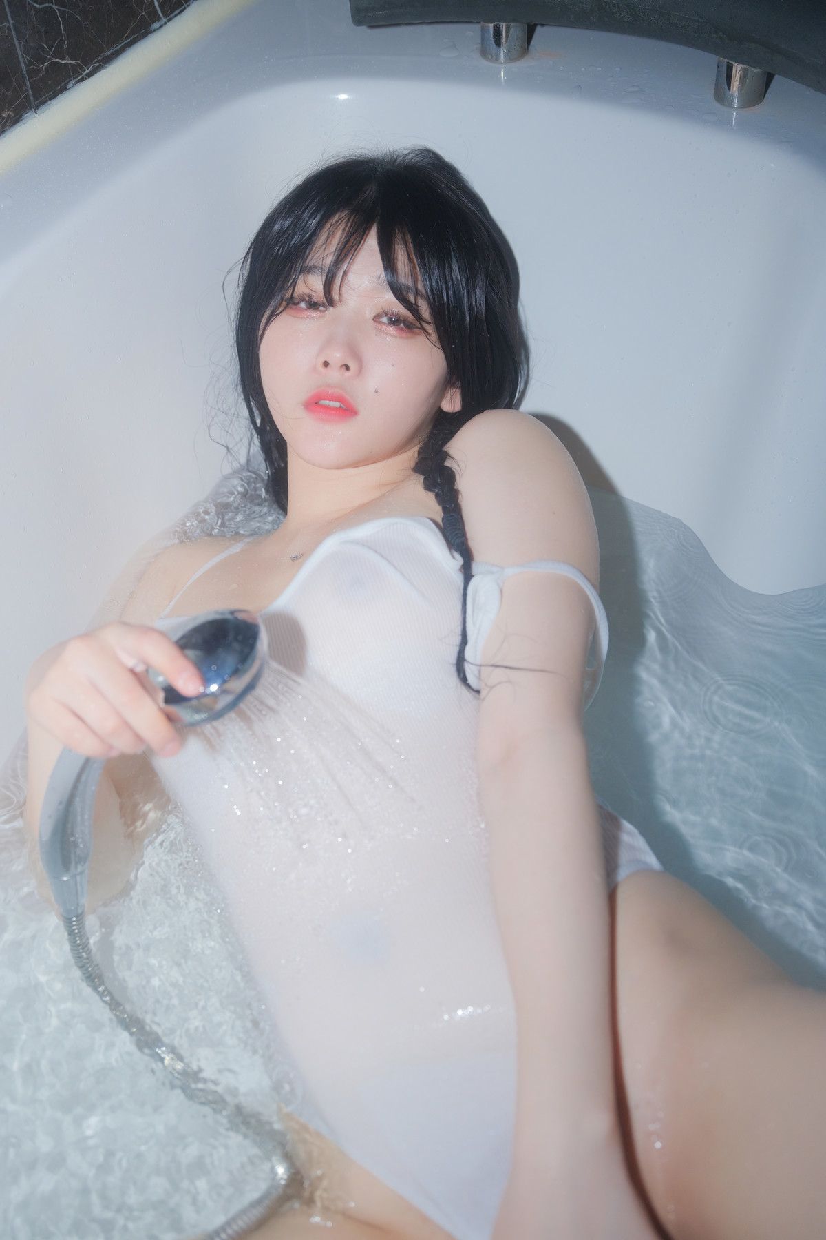 ZIA.Kwon Kwon Ji-ah, [Yo-U] Shower Set.03