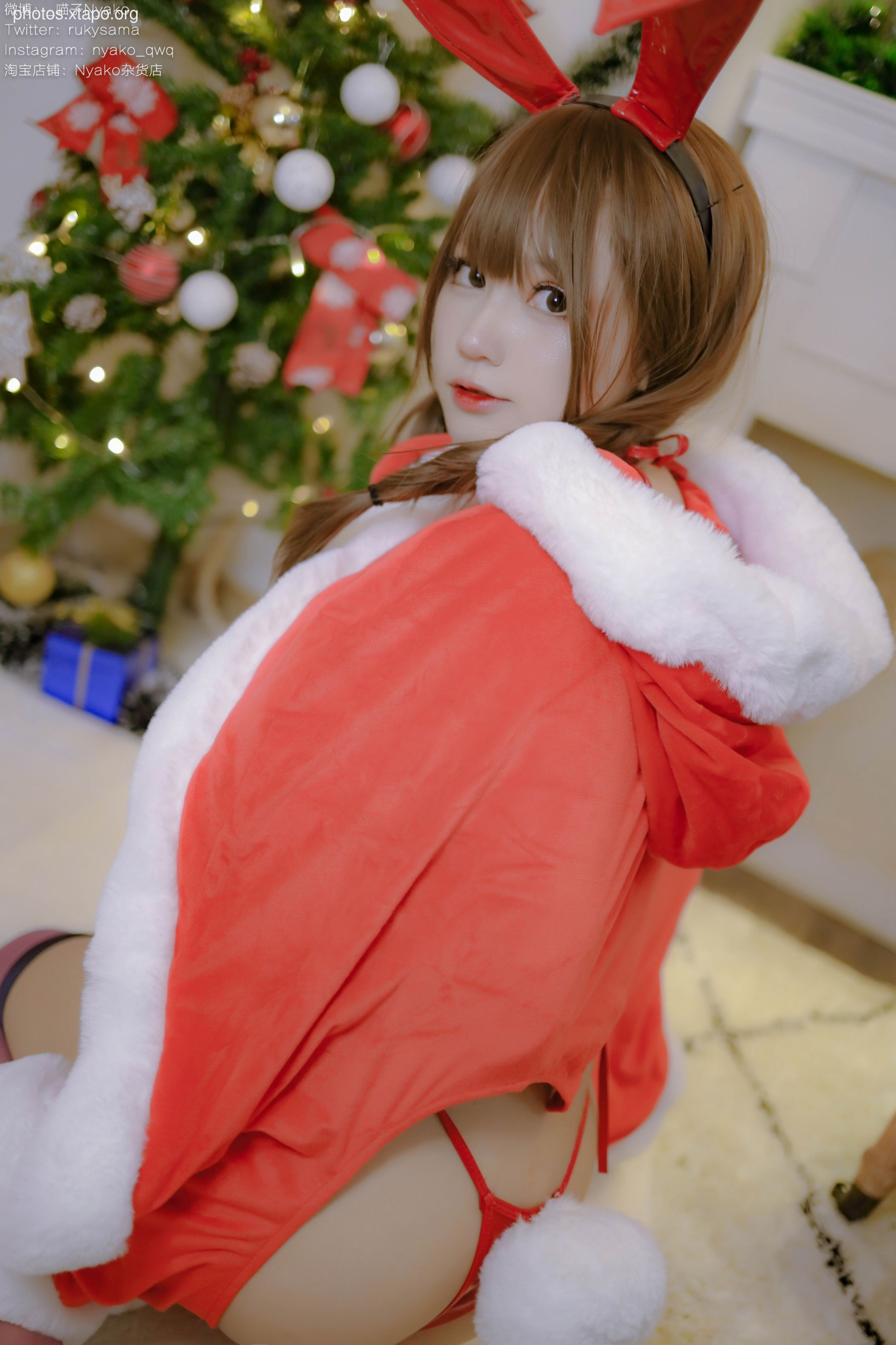 Nyako Meow Vol.28 Christmas Bunny 154p2V