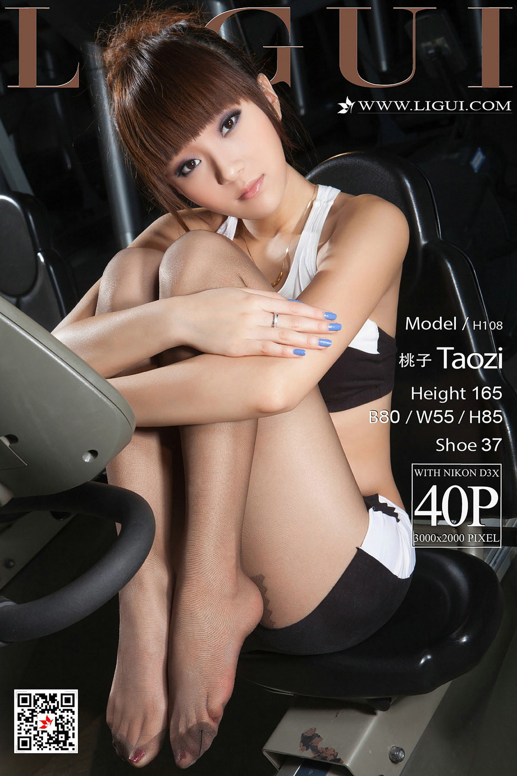 Model Taozi Gym Silk Foot LIGUI