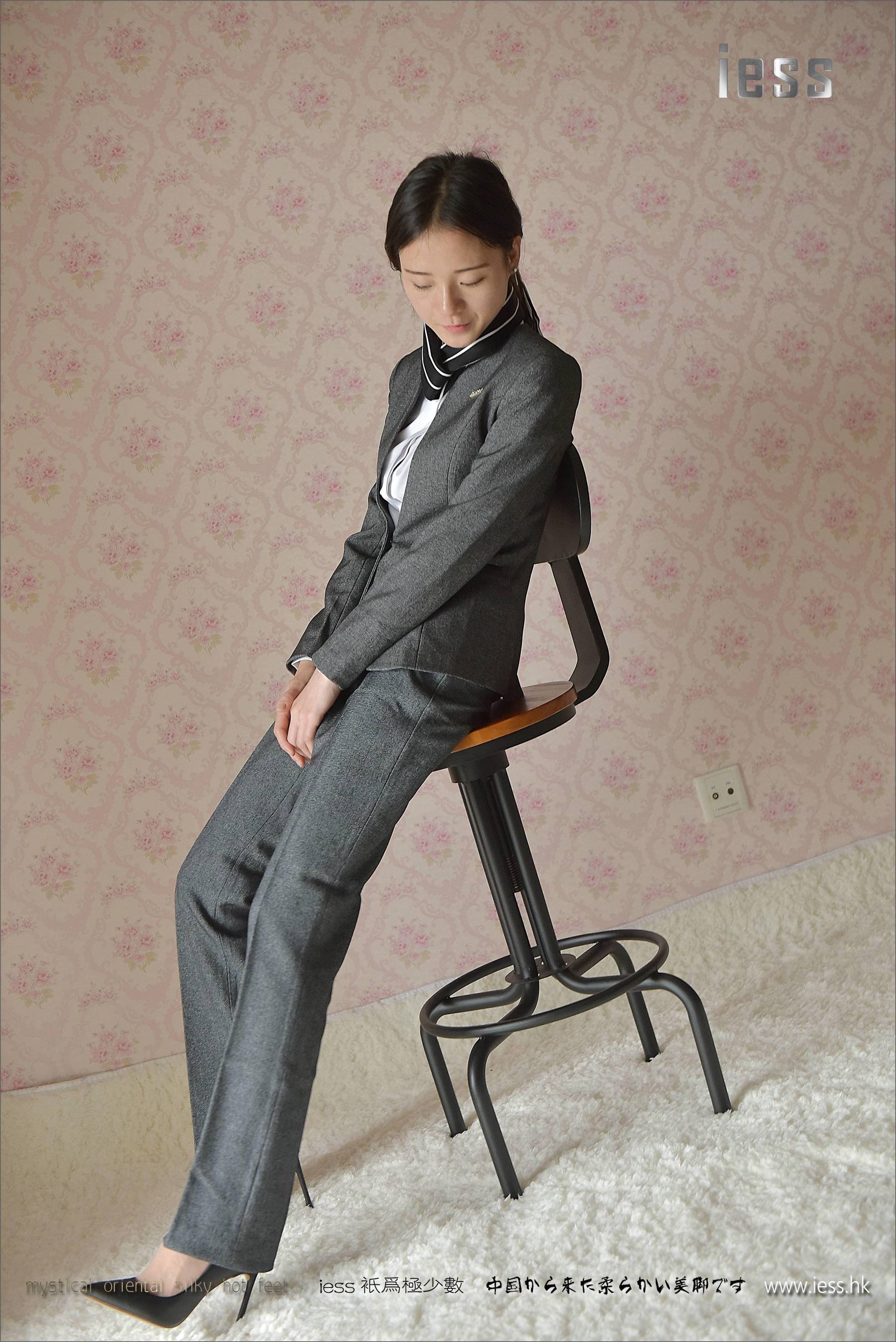 Silk Foot Bento 114 Little Six Little Six Pants Short Silk IESS Different Funbian