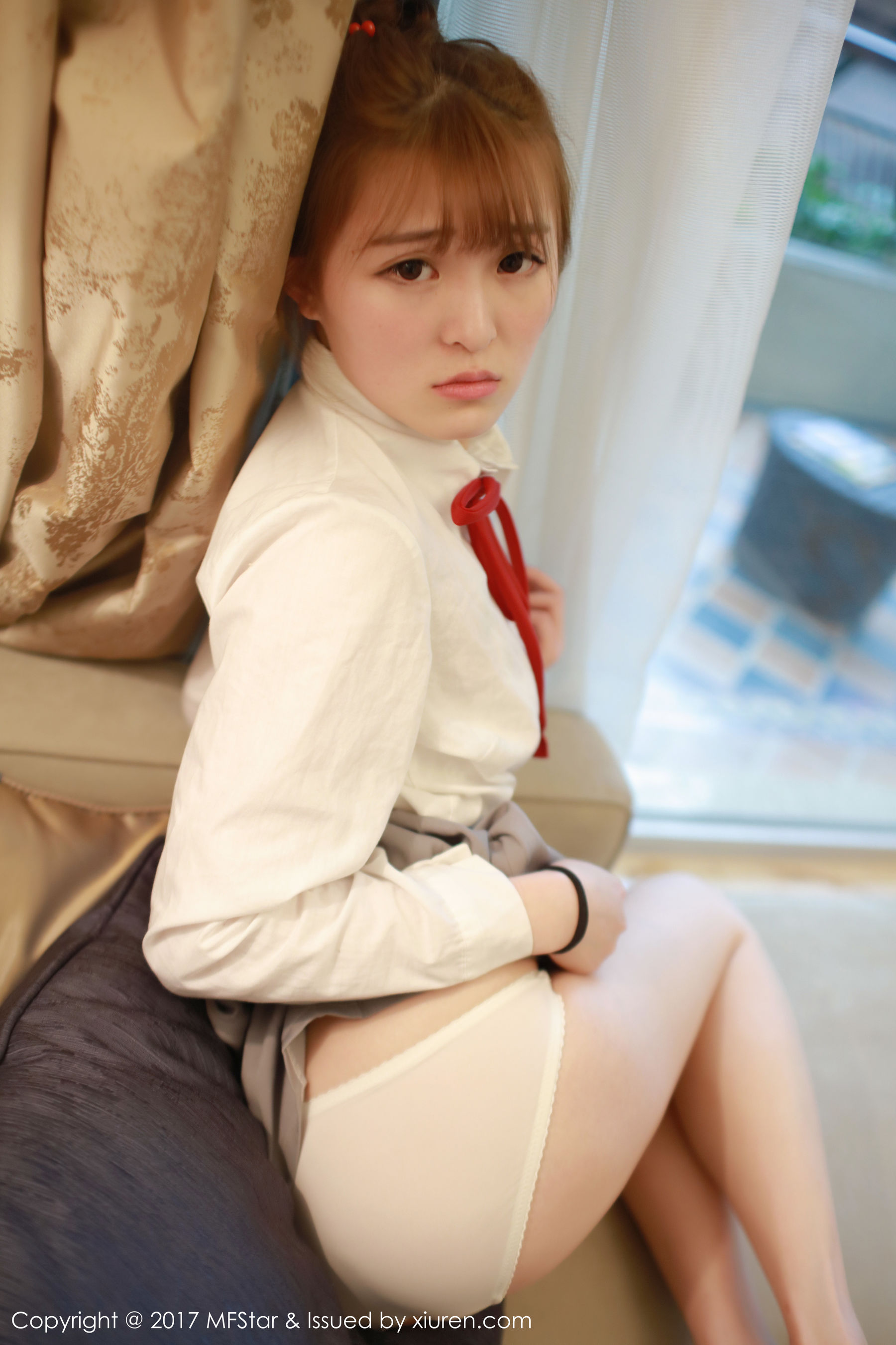 Yi Xiaoqi MOMO Student's White ShirtShort Skirt Series Model Academy MFSTAR VOL.098