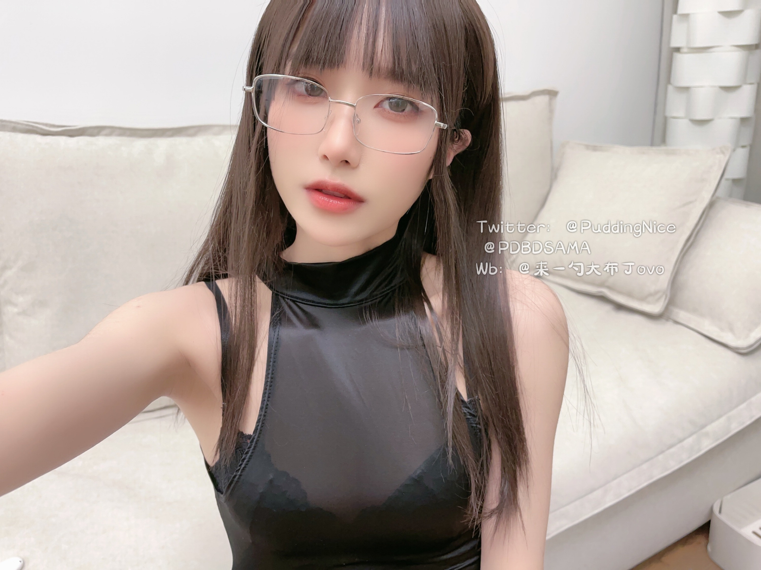 Pudding Dafa Black Cheongsam 44P3V-294M