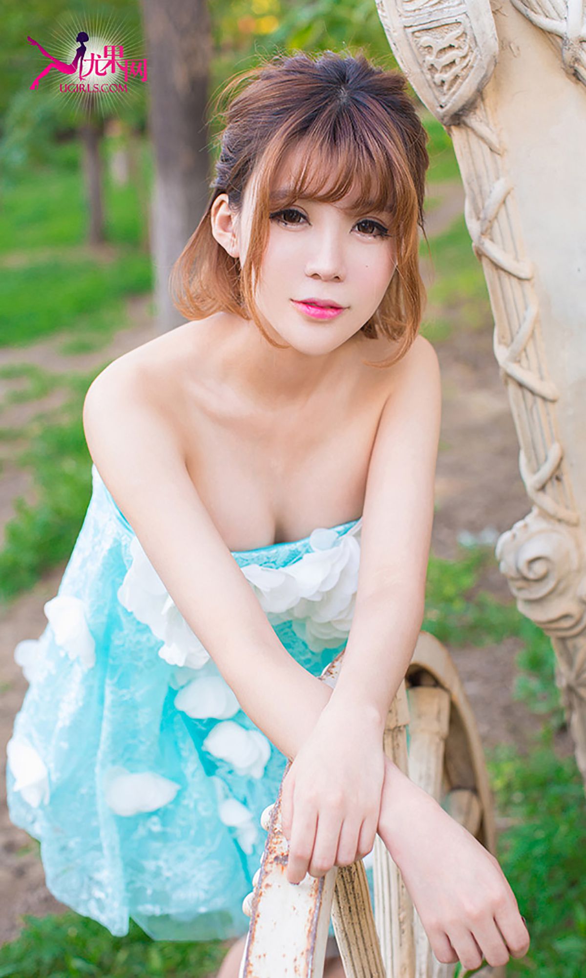 Ling Zixin ALIN The Sunshine Smile Face on the Edge Aisu Ugirls No.054
