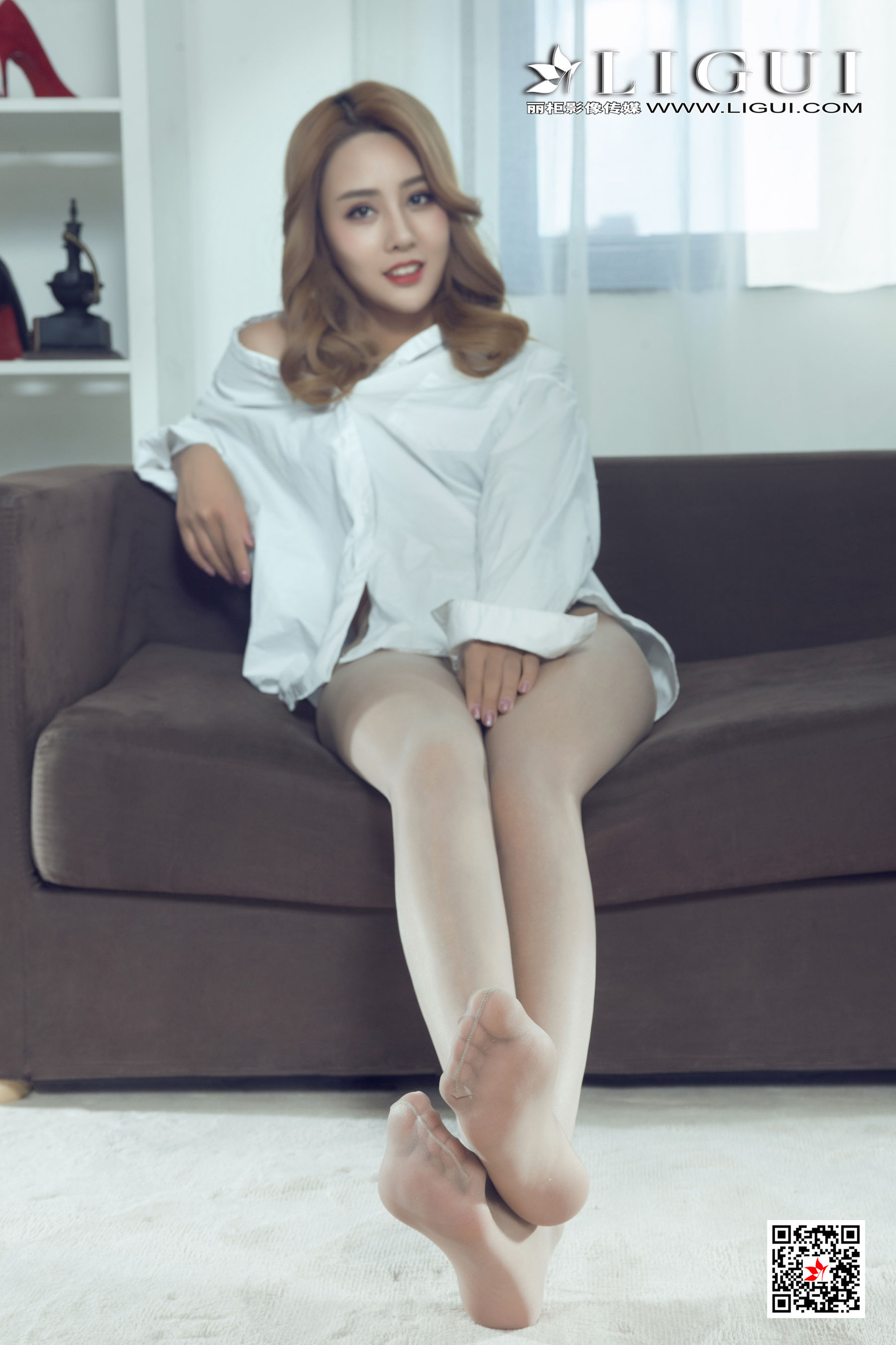 Li Cabinet Ligui Internet beauty Model Tianyi