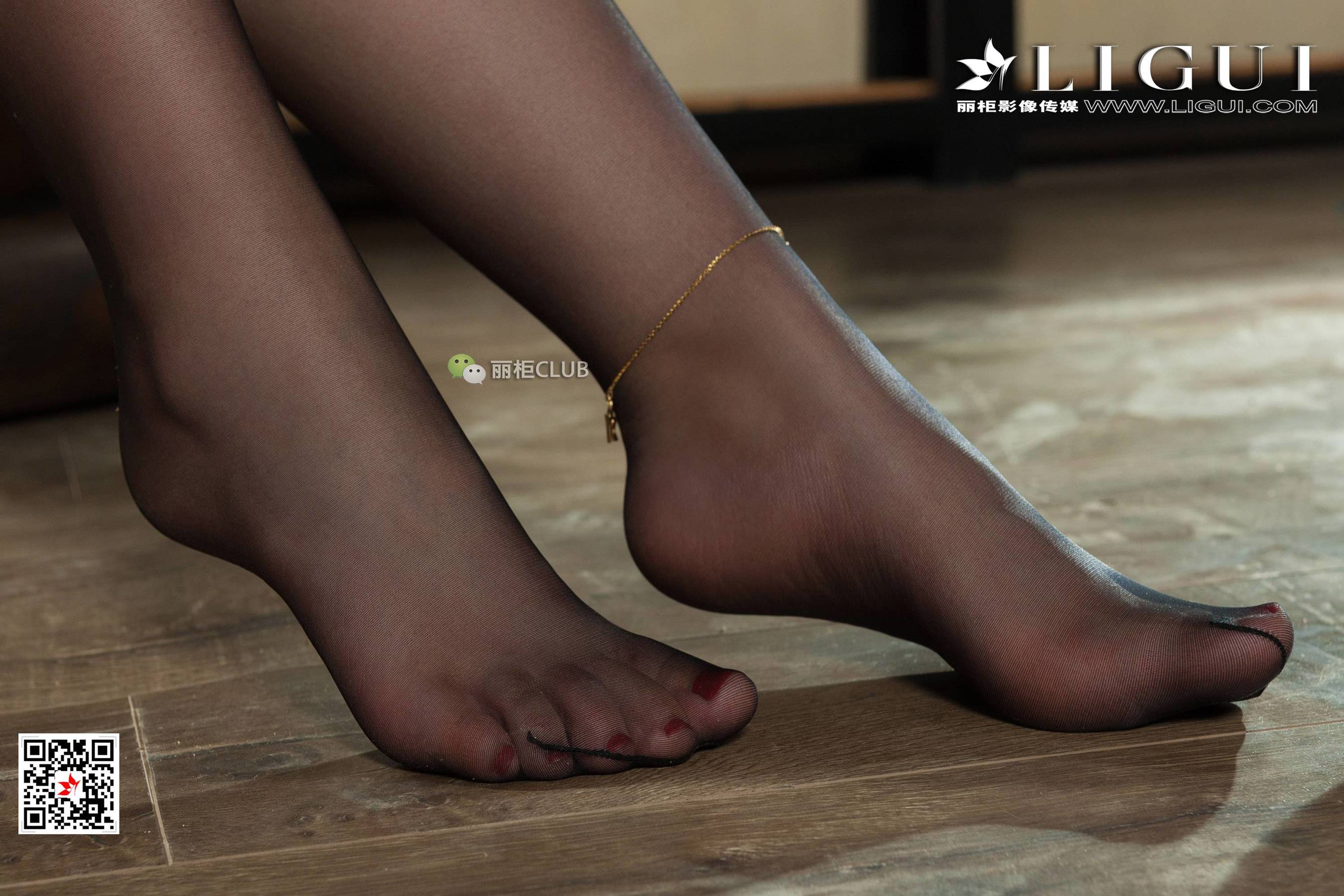 Leg Mo Fruit Classical Black Silk Cheongsam Silk Foot Ligui Internet beauty