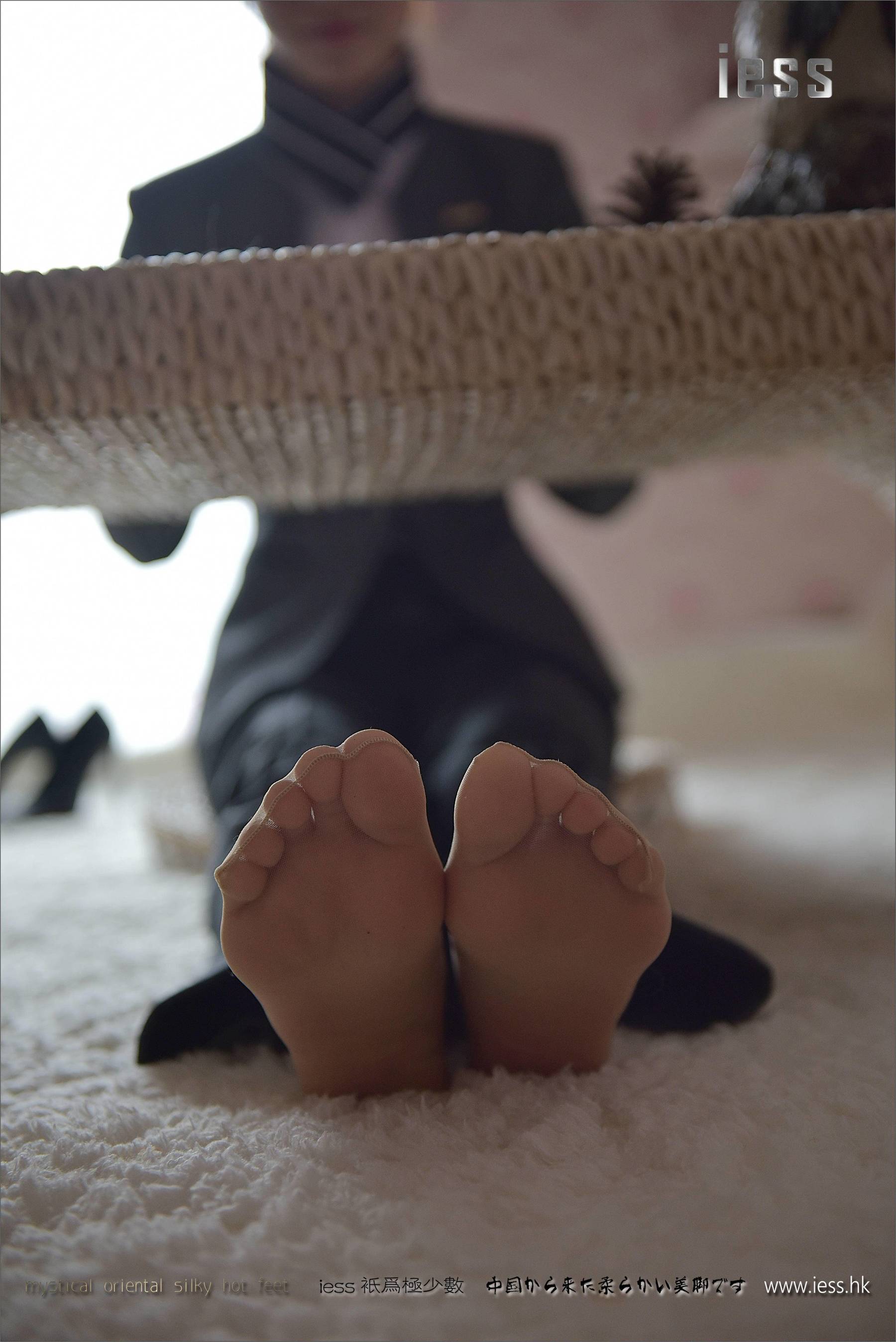 Silk Foot Bento 114 Little Six Little Six Pants Short Silk IESS Different Funbian