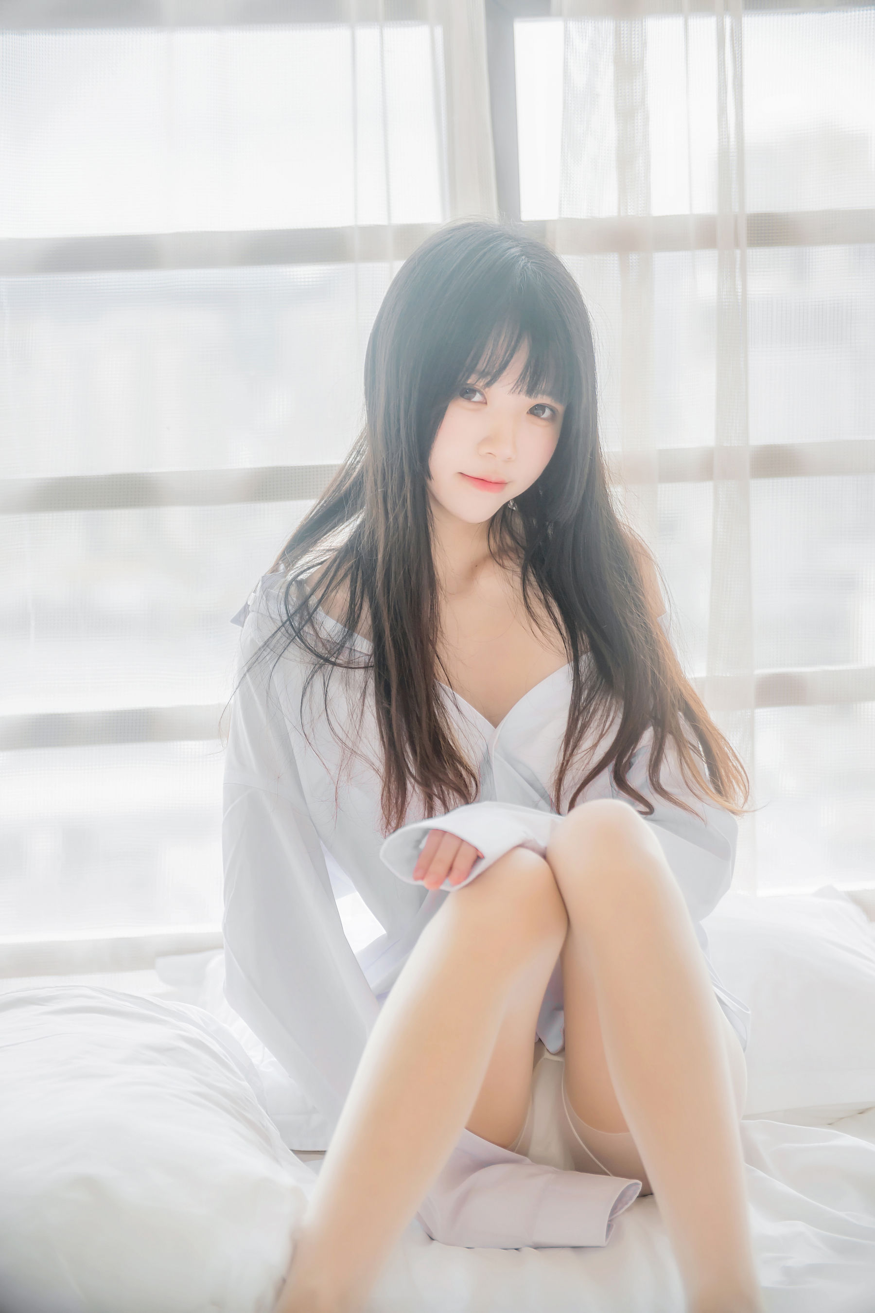 Loli cos 喵 -White Shirt Express