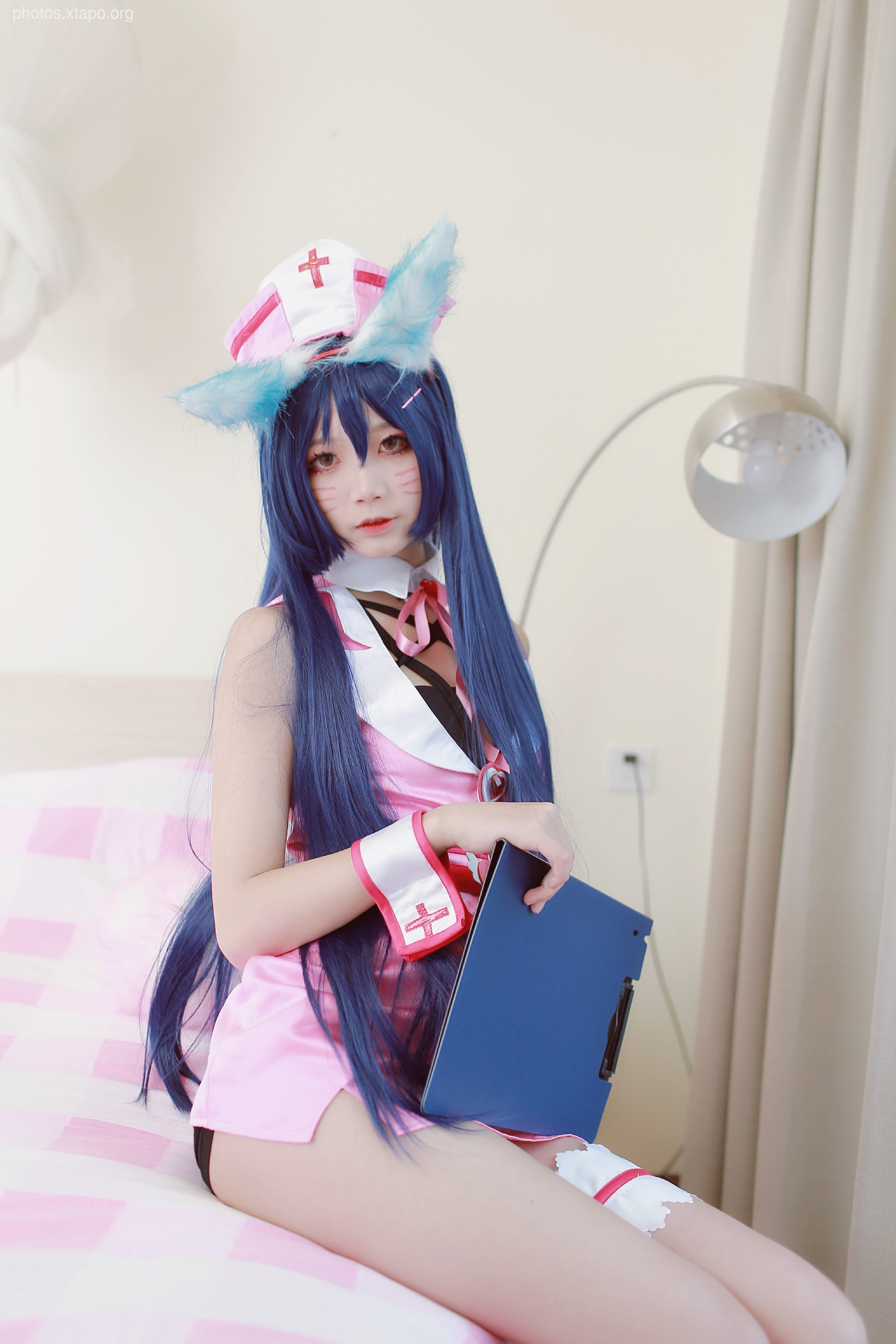 Five more than a hundred ghost Aju Nurse Series 37P-174MB