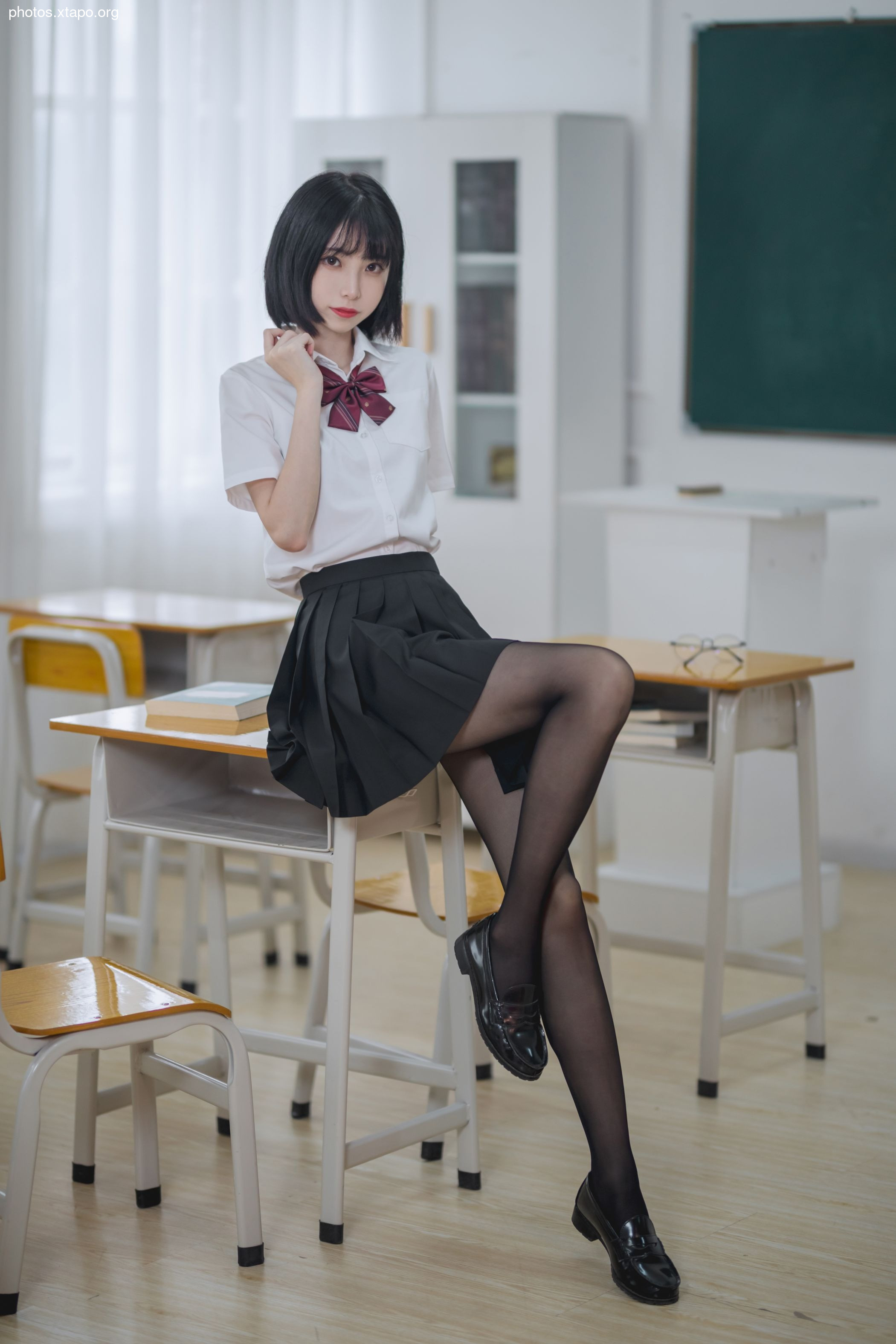 Xu Lan -NO.01 Classroom jk black silk 40p -426MB