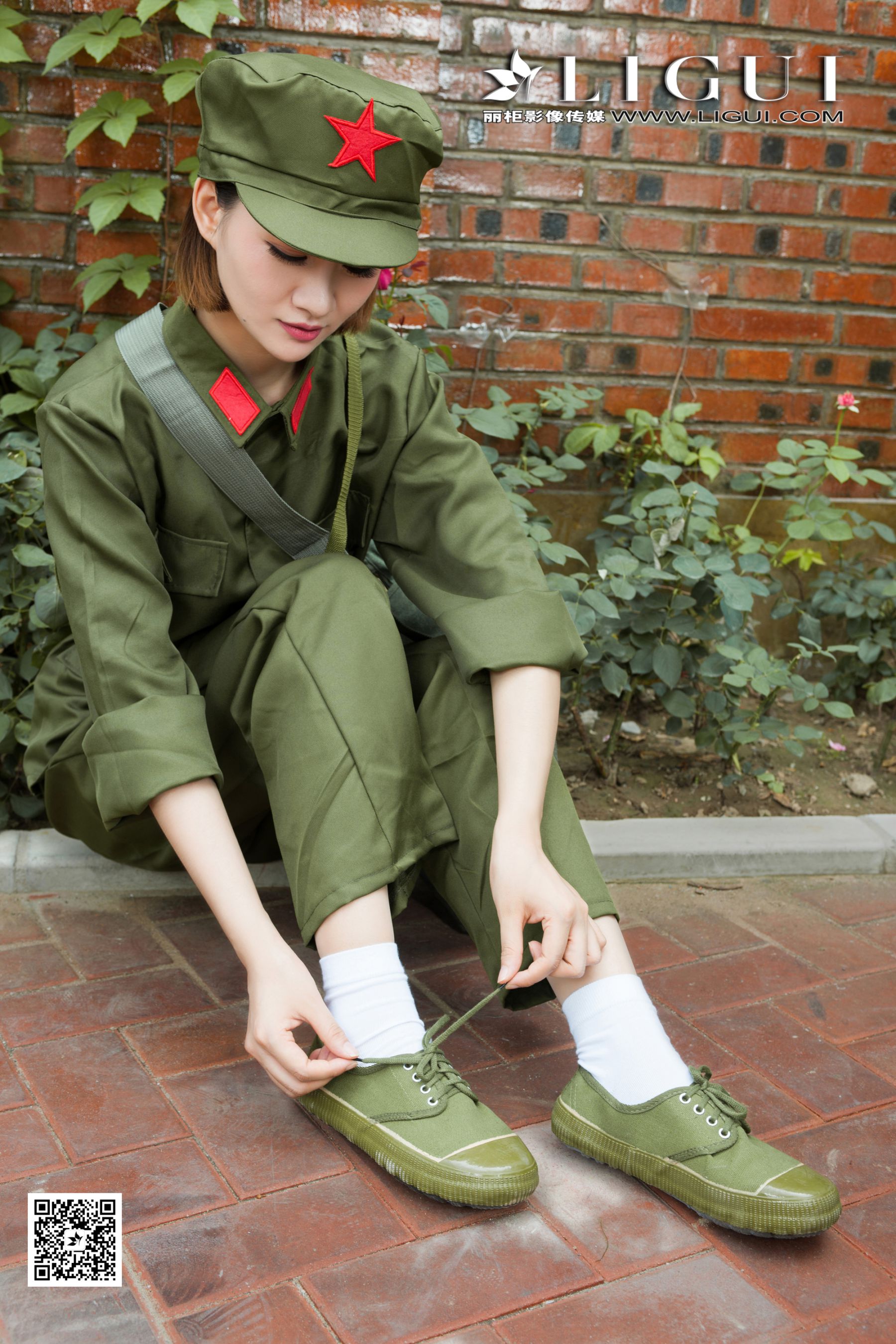 AMY The Female Soldiers of the Republic of China Li Cabinet