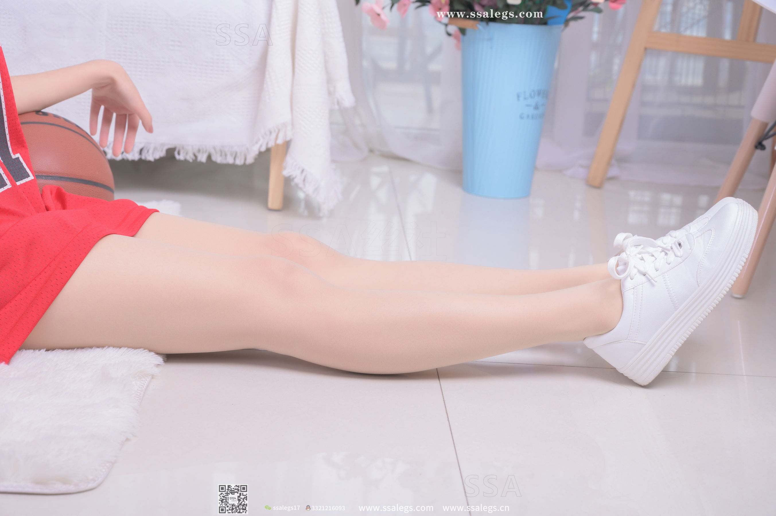 SSA Silk Club Super Clear photo NO.324 Ms. Susu Sister Su Su with a holiday at home to play basketball (top)