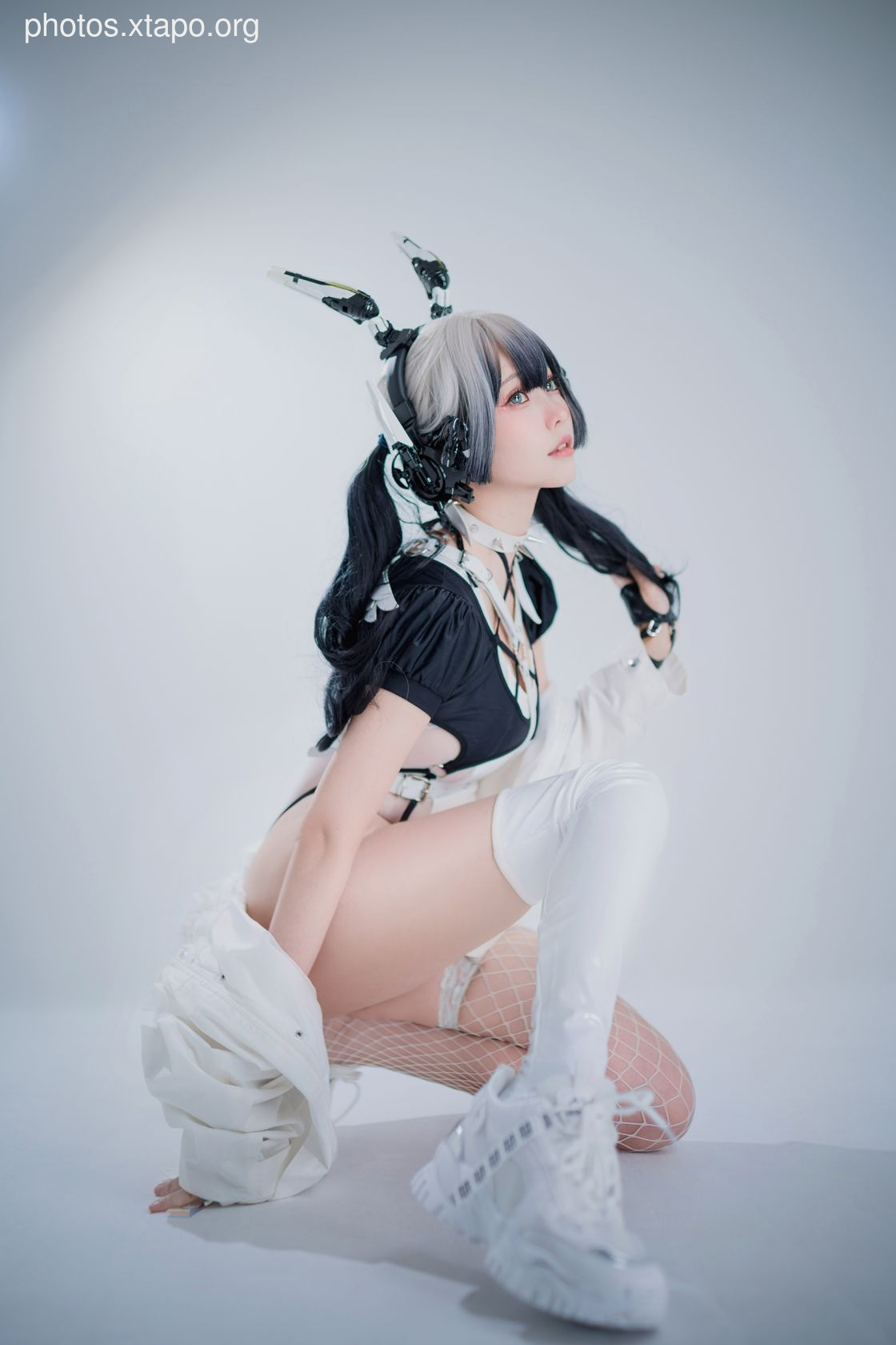 D- White cybergirl