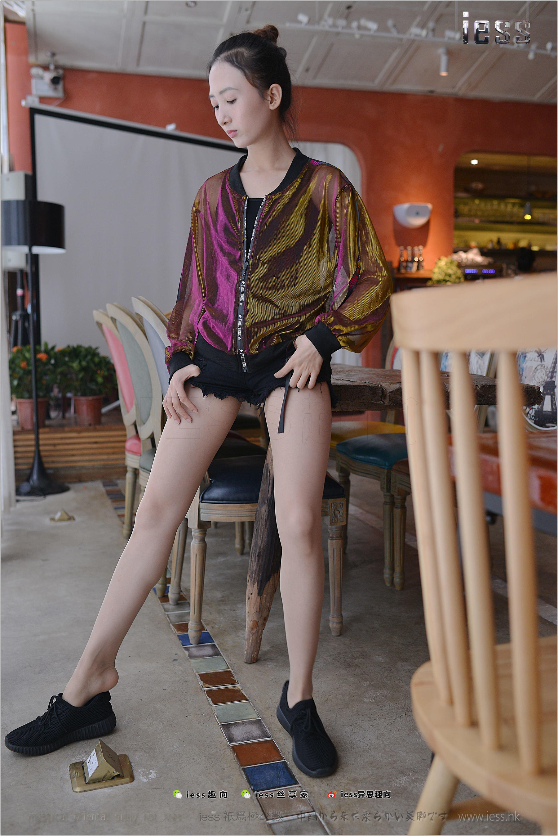 Silk Foot Bento 155 Momo MOMO's Sports Shoes