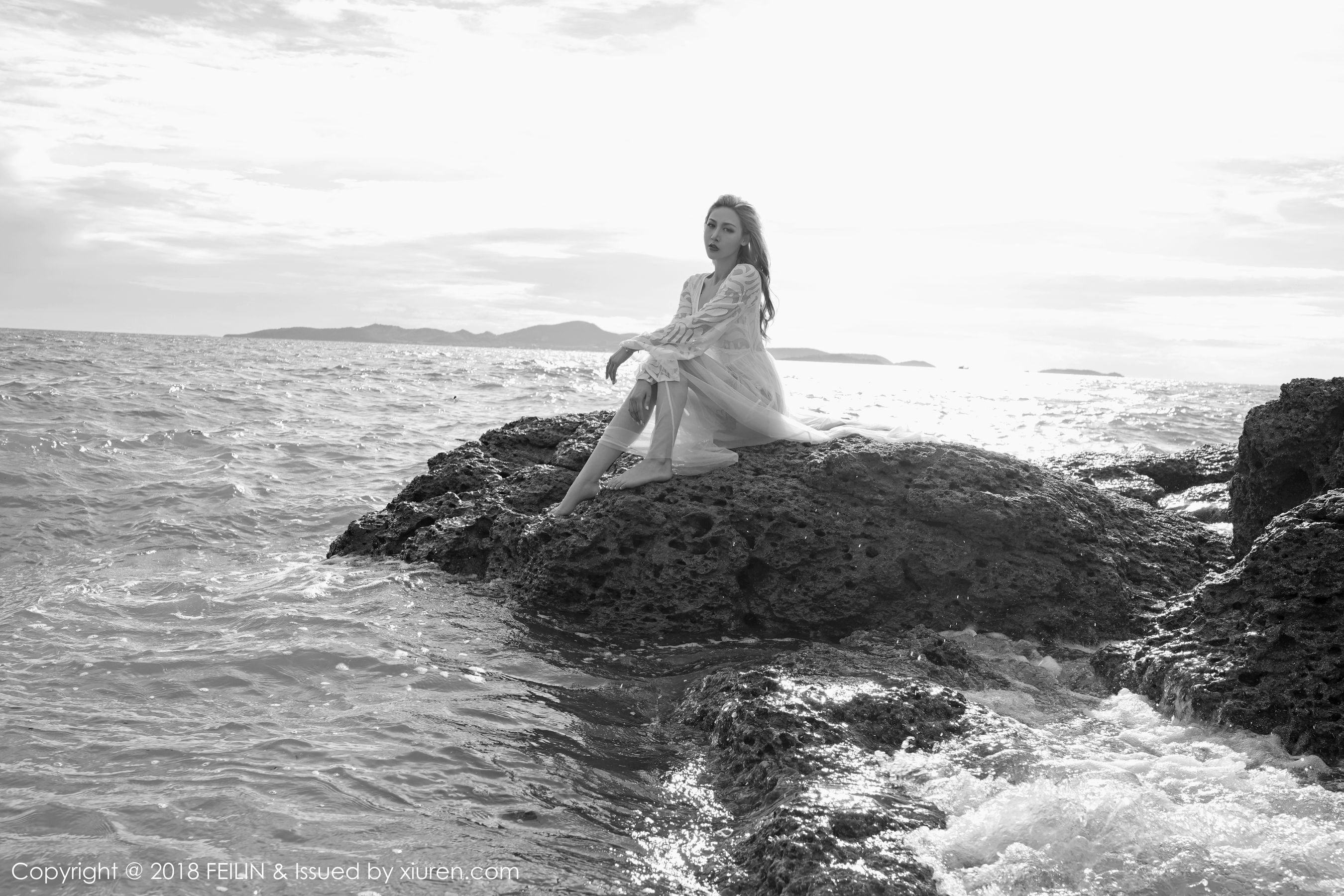 Han Grand VIA Bikini Wet 囡 Feilin Vol.136