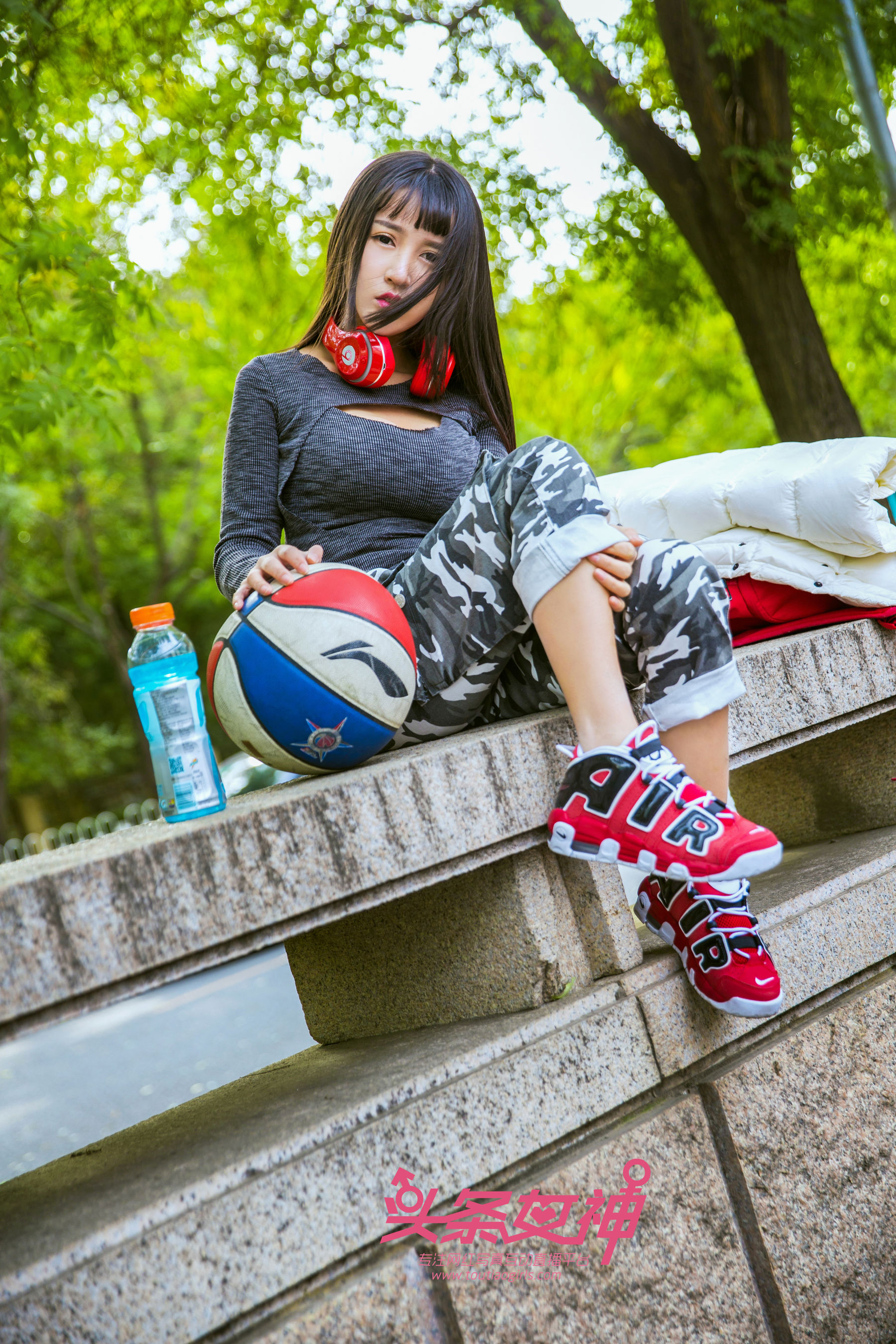 Dahan Your Basketball Baby Girlfriend Toutiaogirls