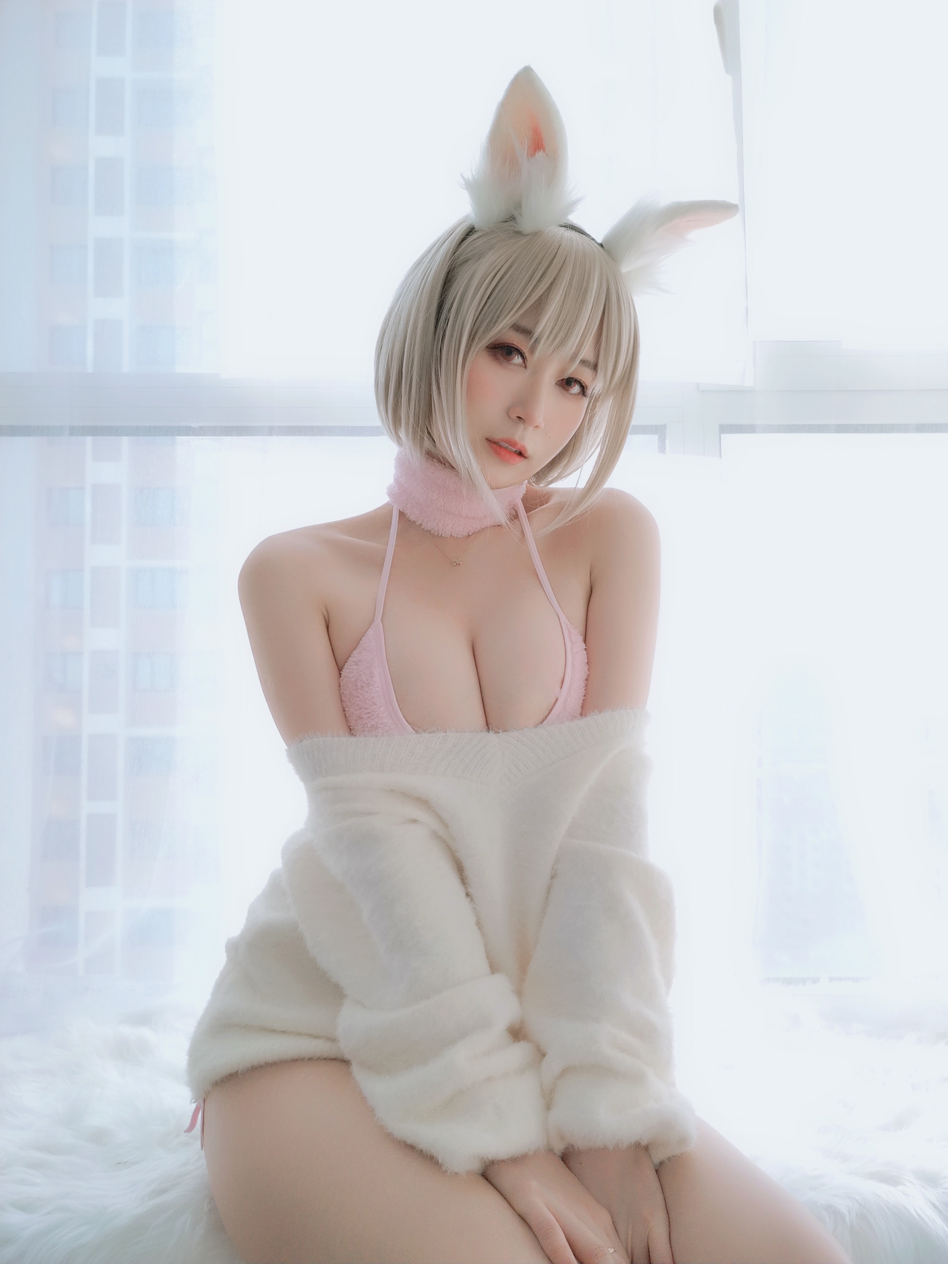 Silver 81 - Little White Rabbit 105P