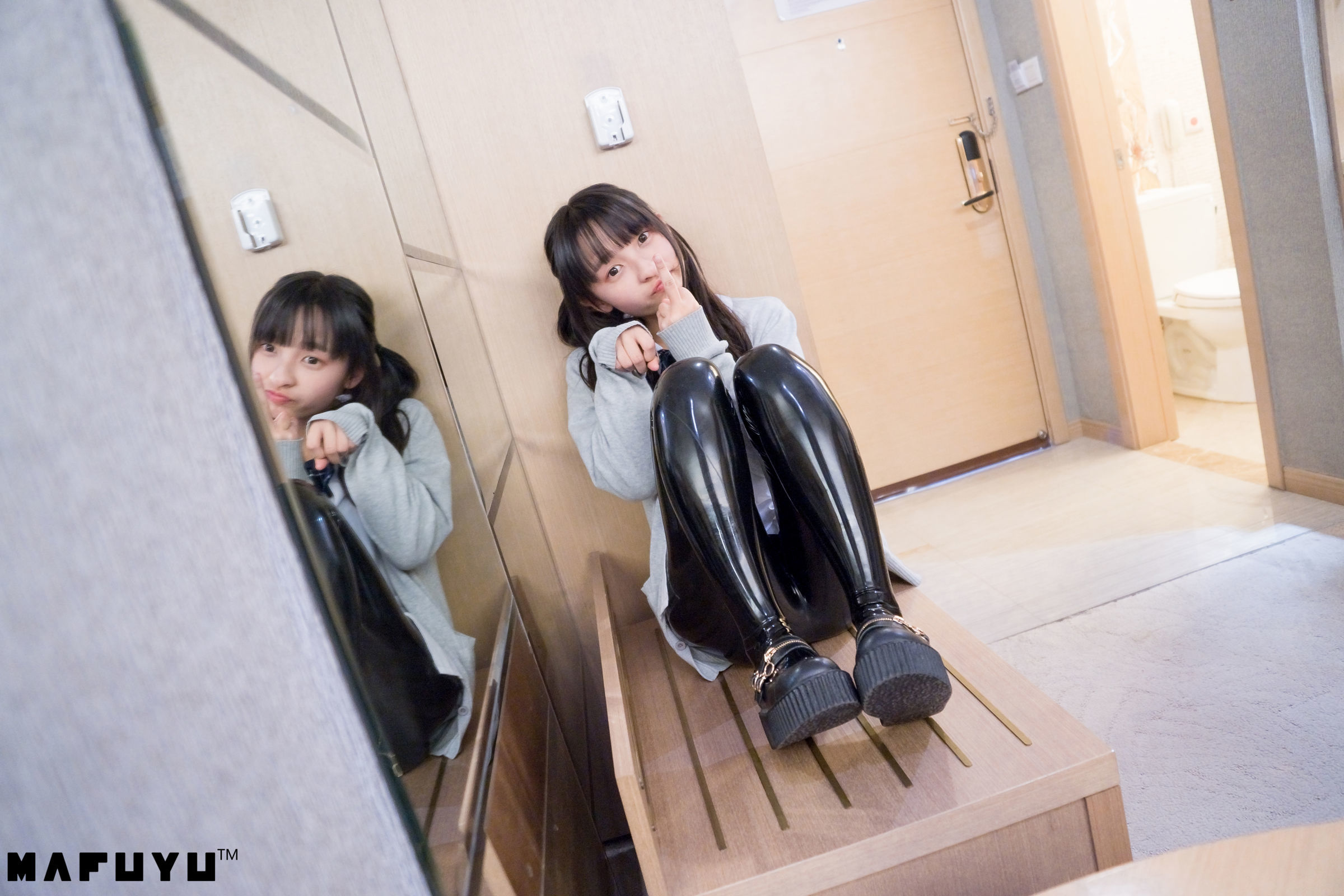 Loli cos Shenxian Banzhen Winter Plastic Motoring Series Set Map