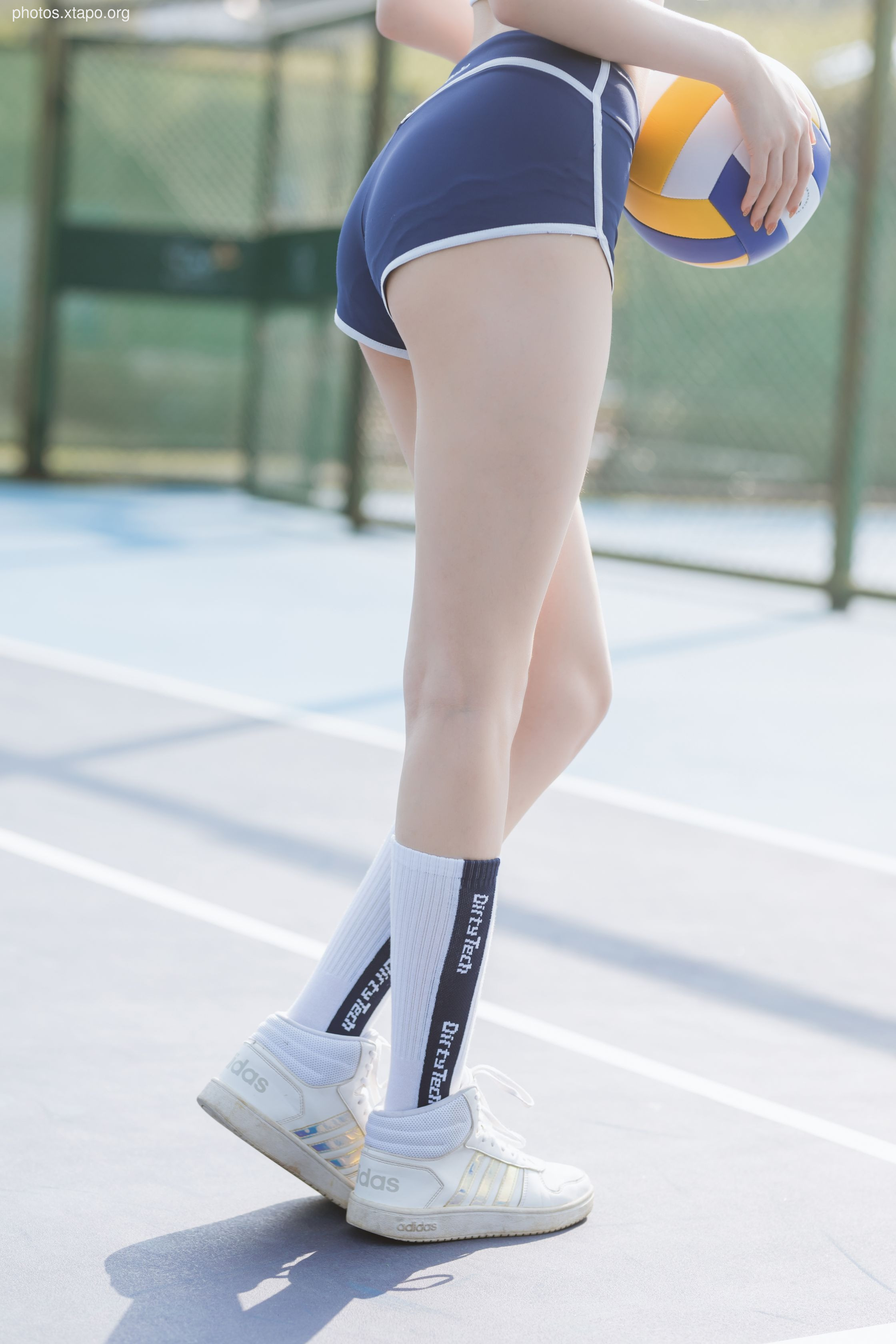 Xu Lan Lan Summer Sports Service