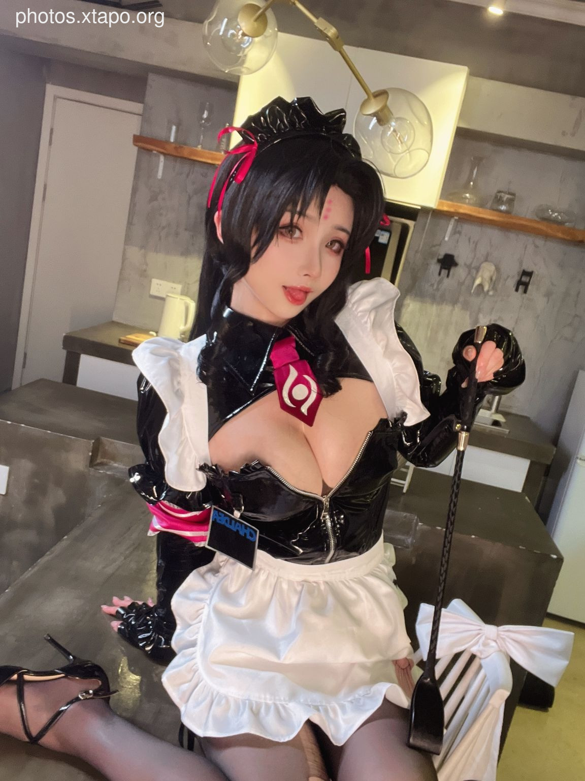 Rioko Liang Liangzi Killing Hard House Kneel Knee Picada Maid