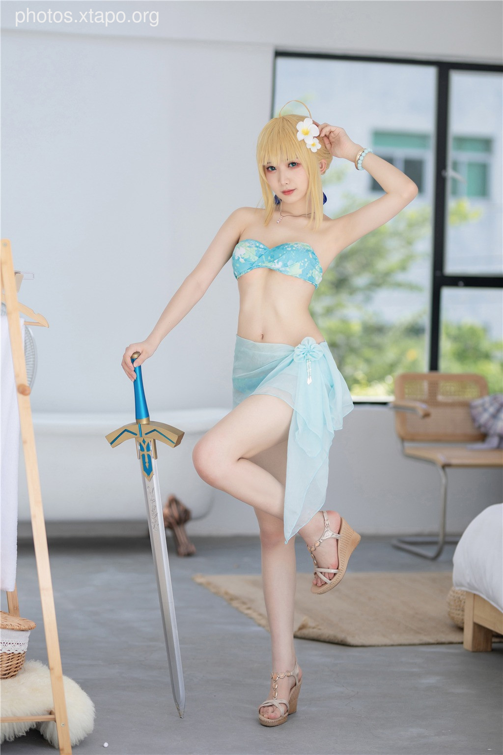 Feng Xinjiang V -Altricy Pandoragong swimsuit 40p45m