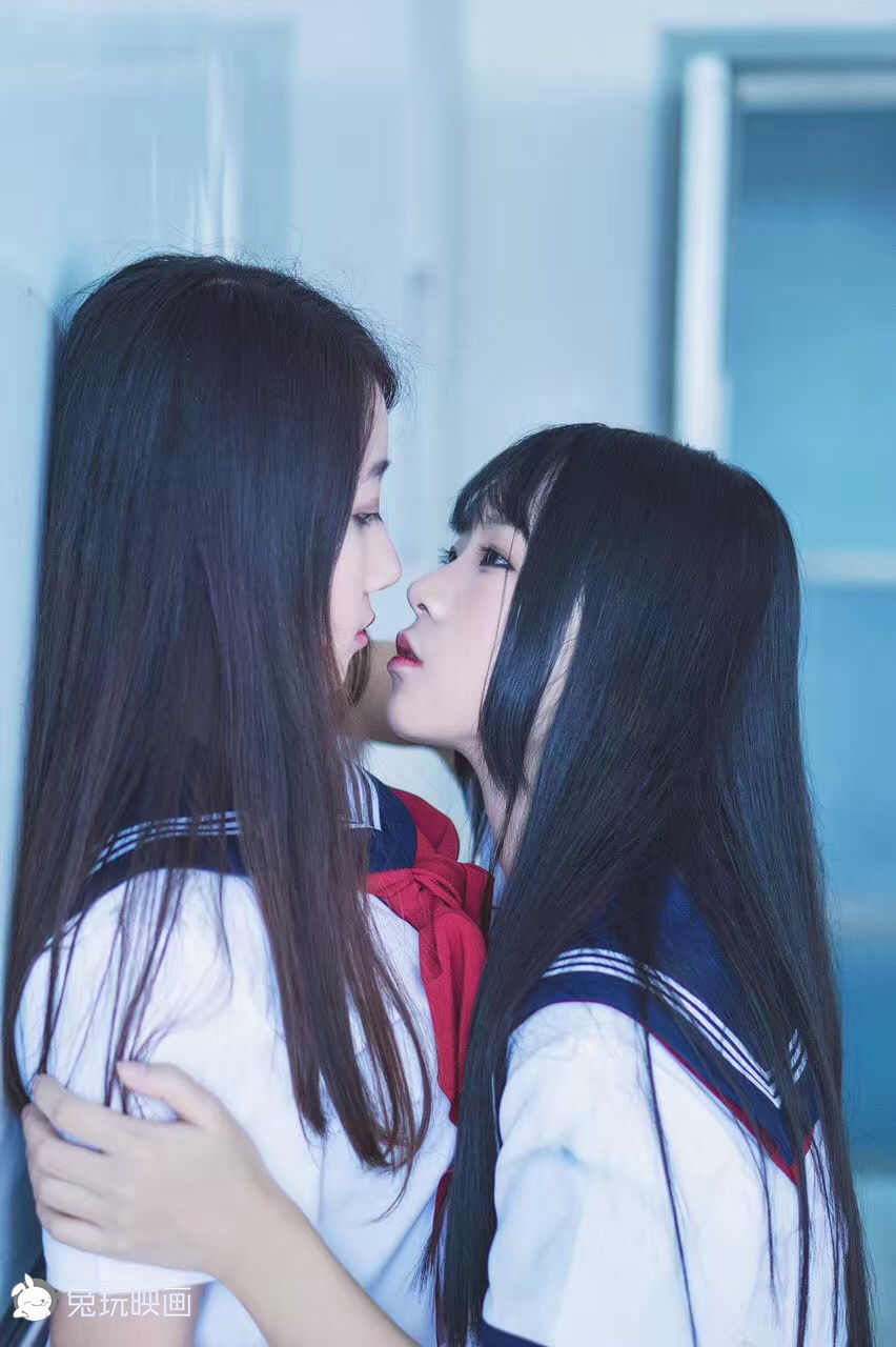 Bunny Playing Painting -Carn Uniform Vol.002 Classroom after school