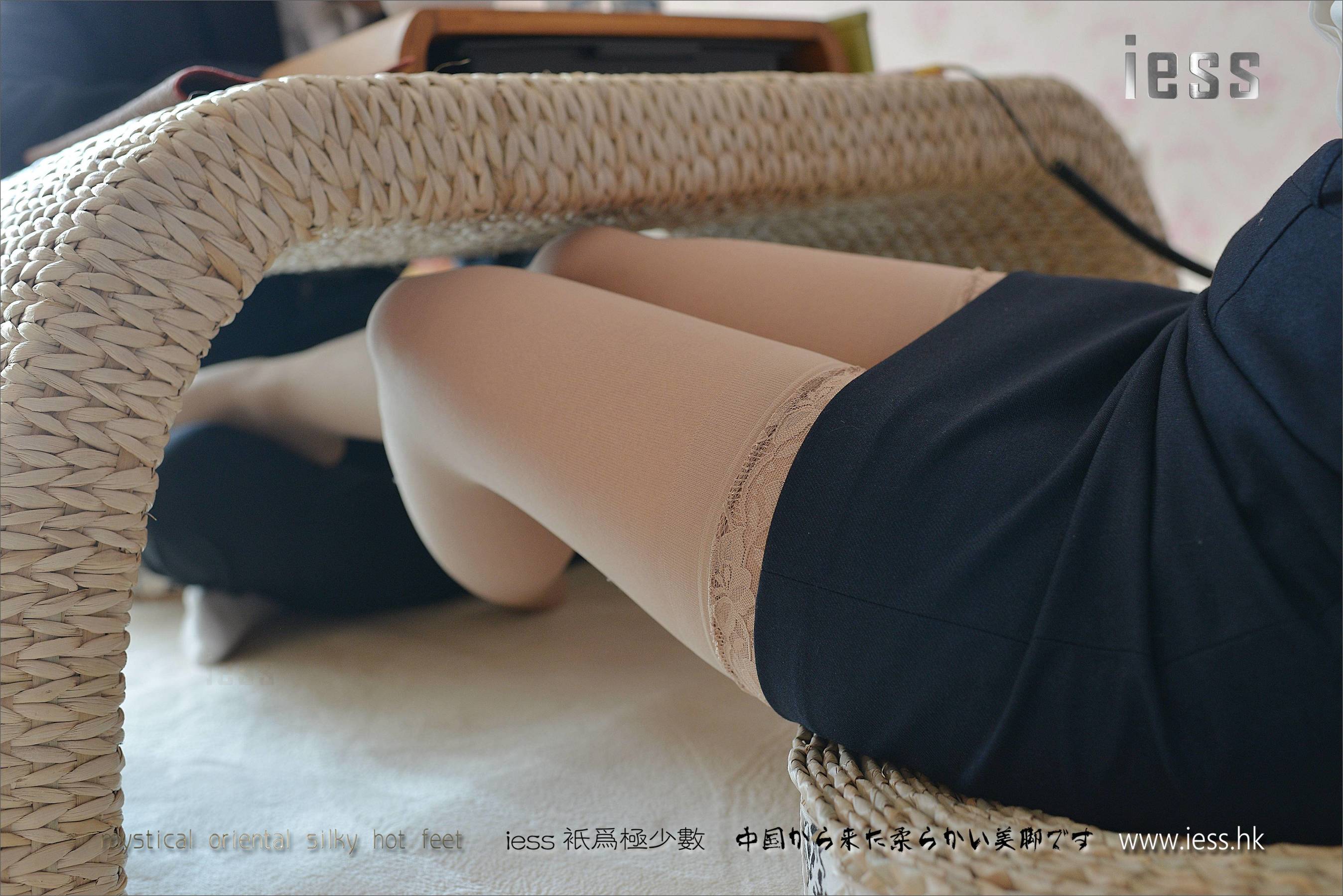 Silk Foot Bento 108 Zhang Xinyue Silk Foot scene drama My Sister Calling Rang Rang I IESS Different Thoughts