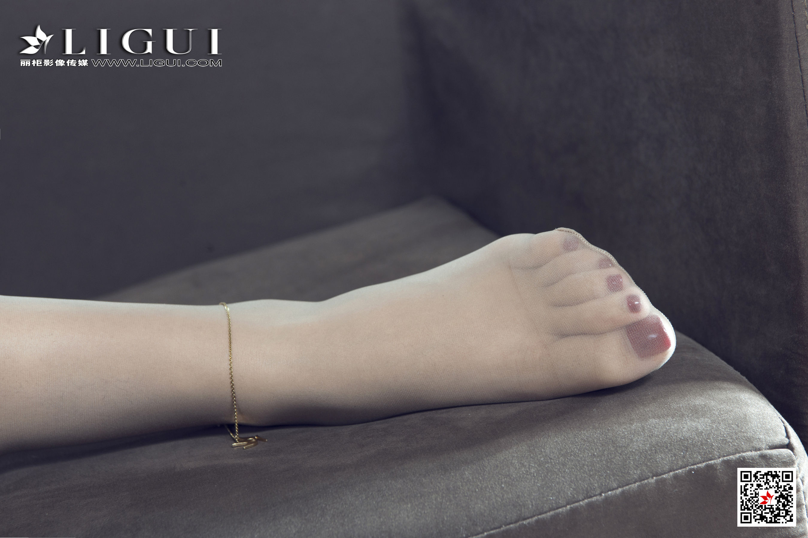 Li Cabinet Ligui Internet beauty Model Tianyi