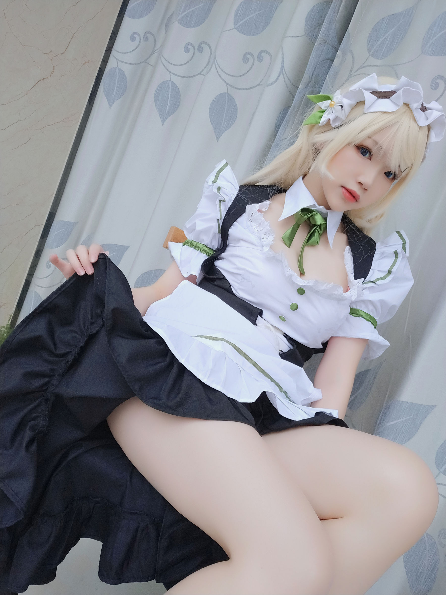 Net Red Coser Photo Anime blogger Xueqing Astra -Maid