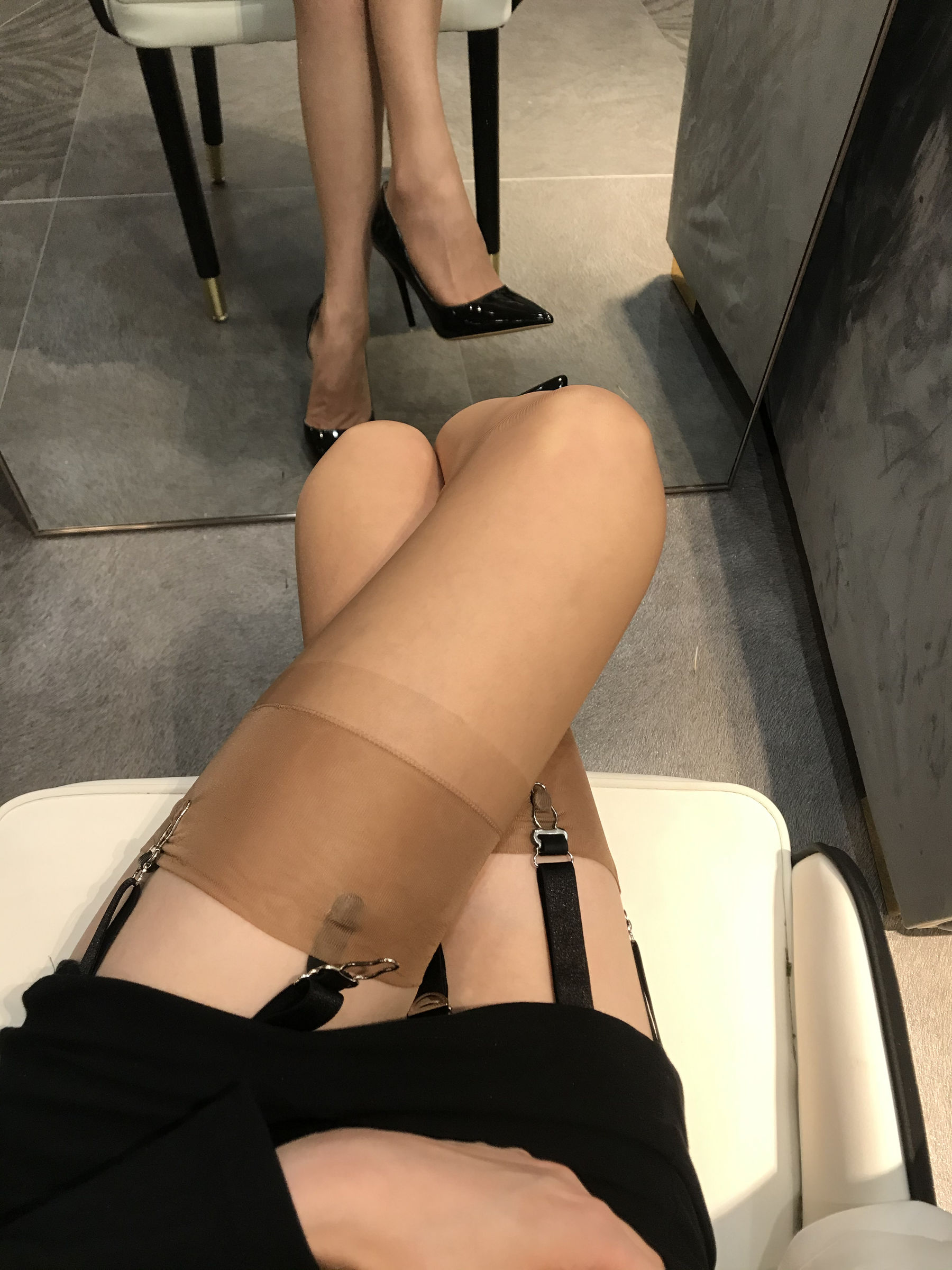 Welfare COS Silk Foot blogger Elk_Monroe 2020.04.09 peach meat hanging socks