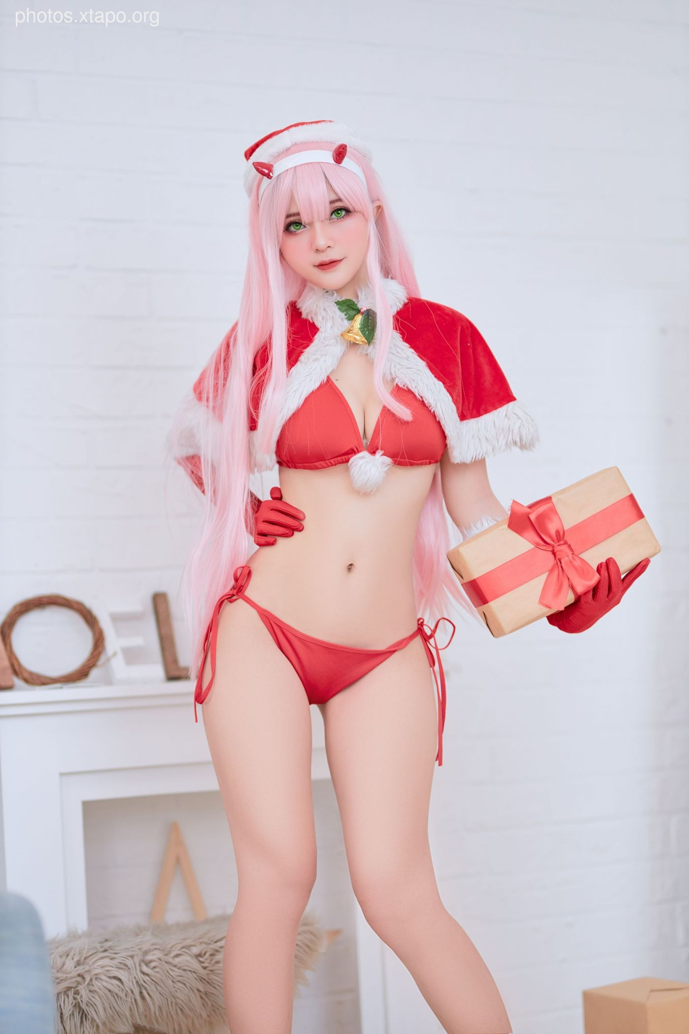 Azami - Zero Two Xmas