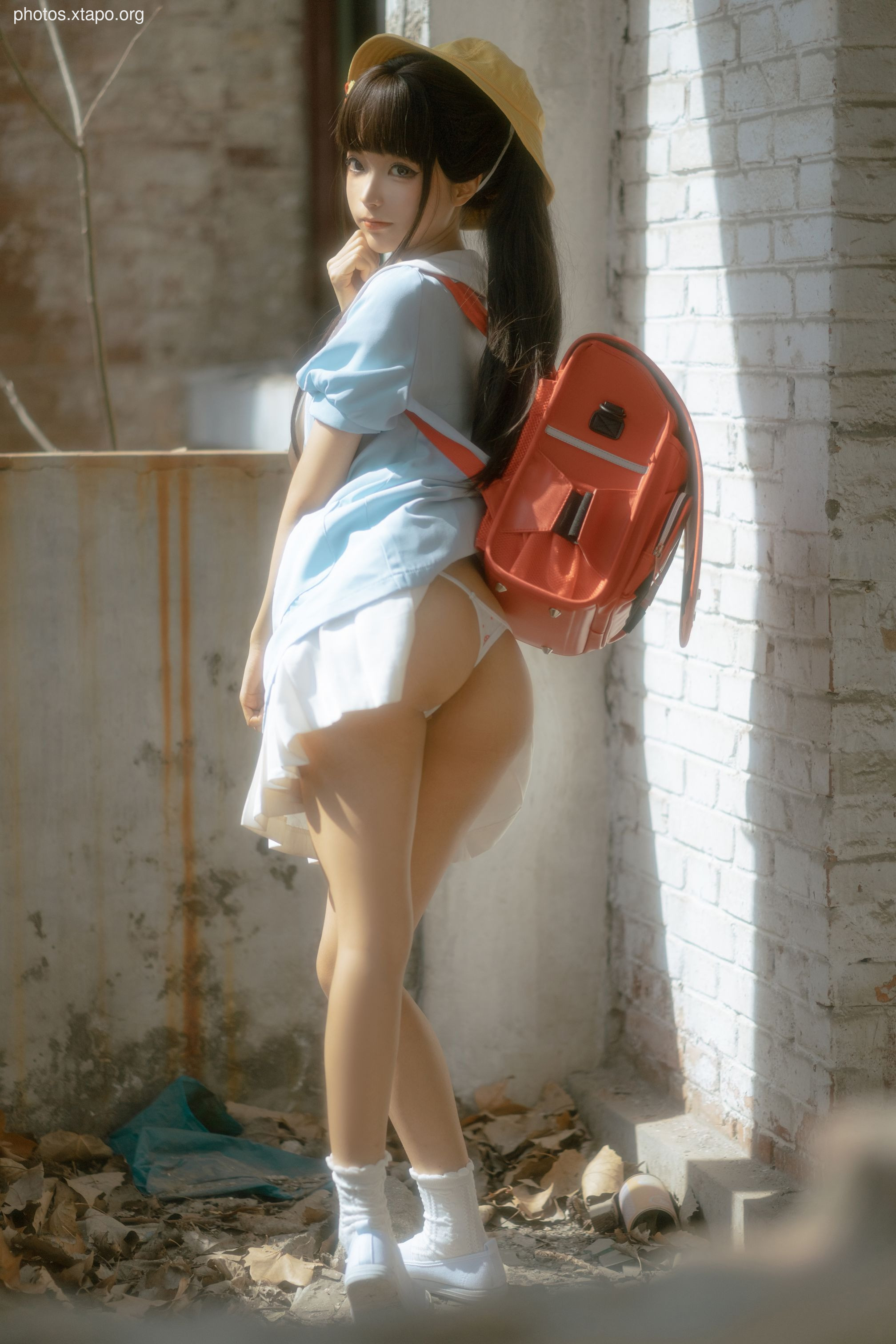 Stupid Momo -Little Yellow Hat Gentleman Edition 156p -1.49g