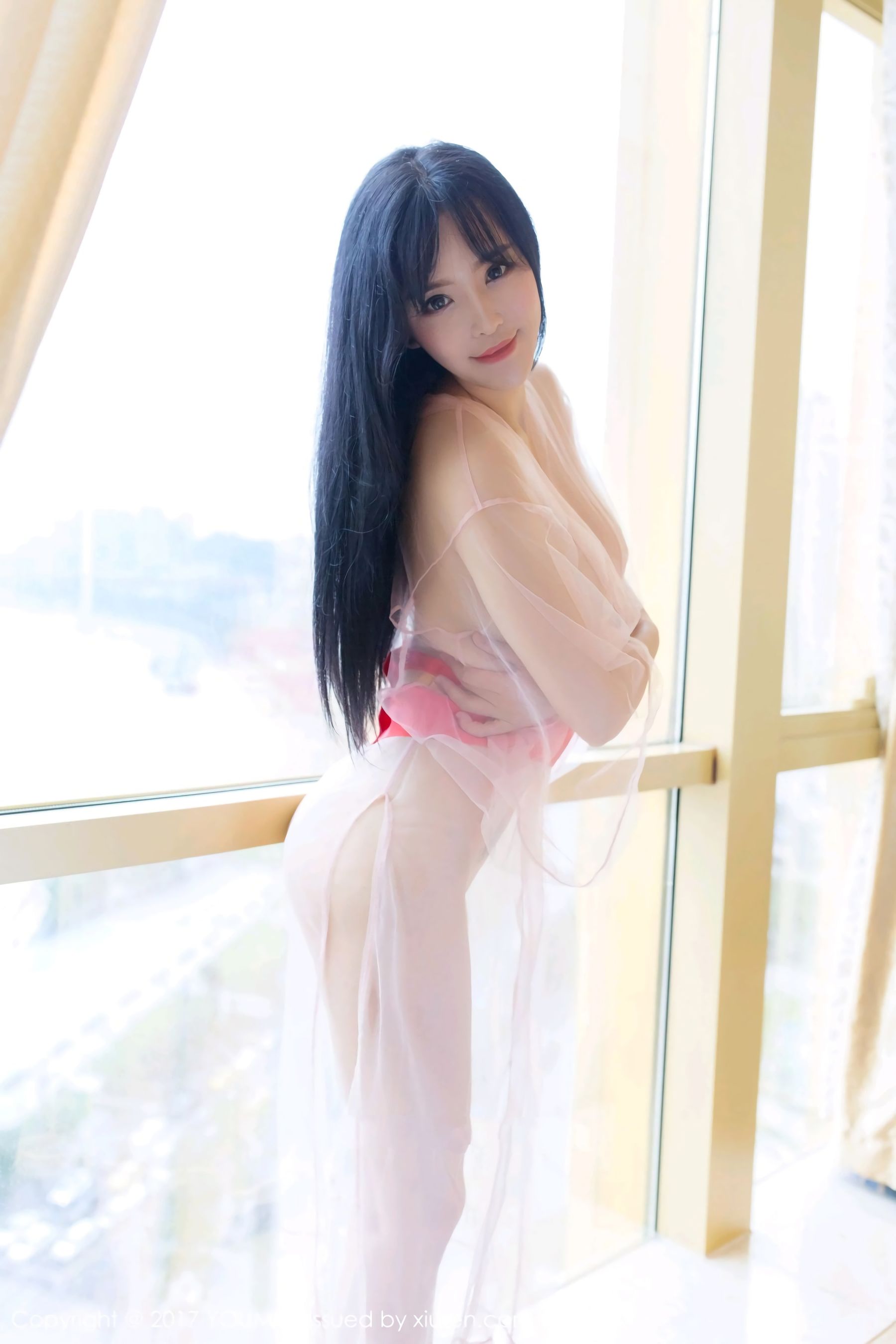 Liu Yier's Perspective underwear benefits Youmihui Youmi Vol.070