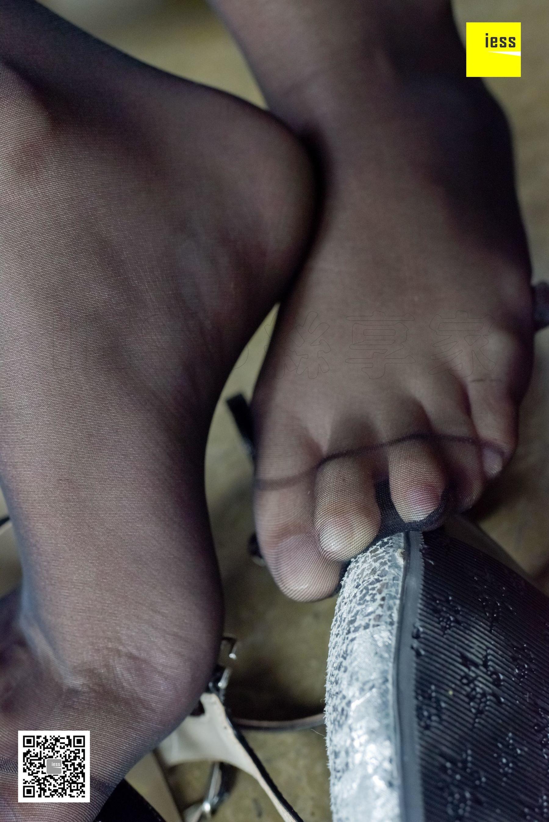 Silkxiang Home 144 Wan Ping's Gentle Black Silk Sweet Shoes IESS is thinking about it