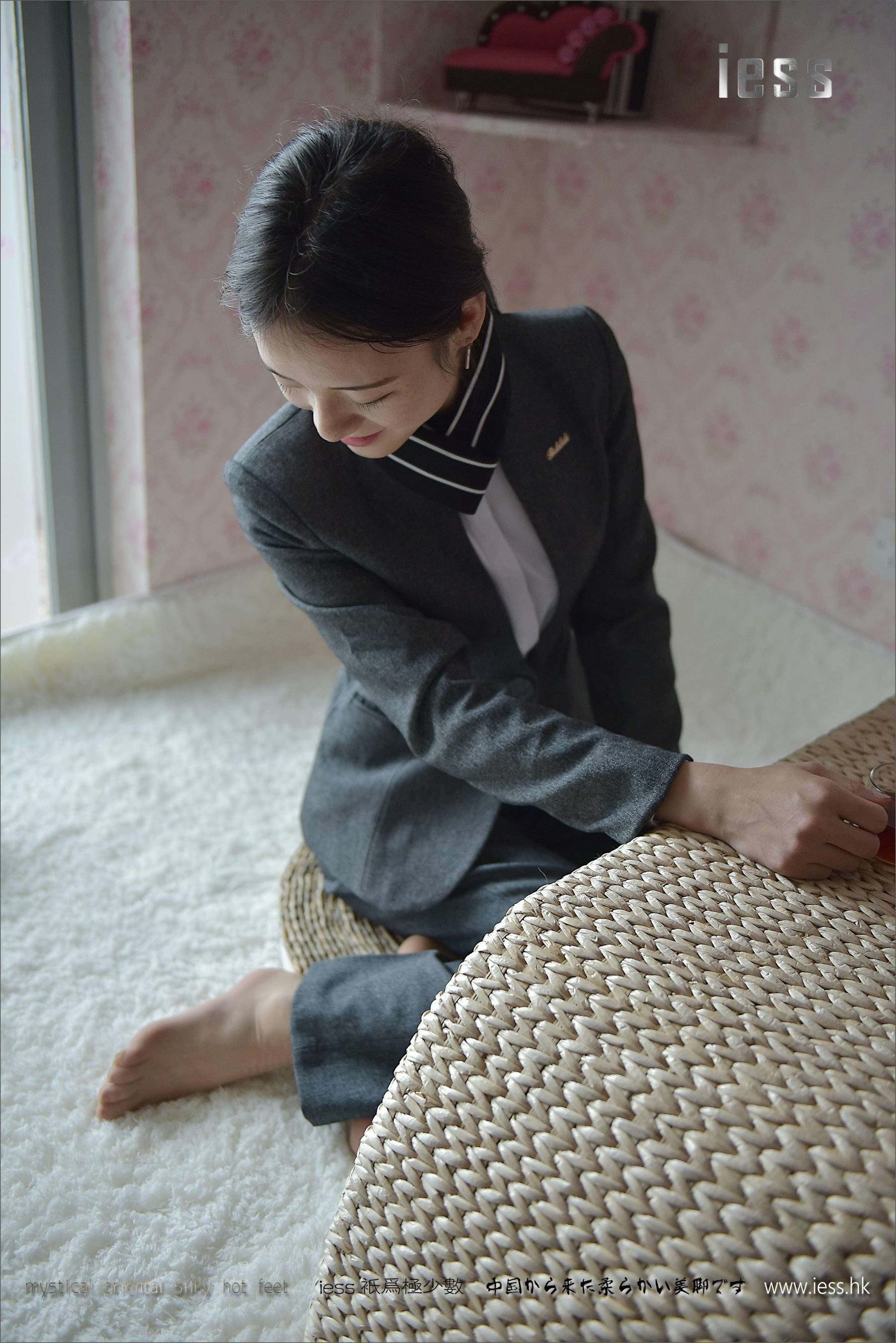 Silk Foot Bento 114 Little Six Little Six Pants Short Silk IESS Different Funbian