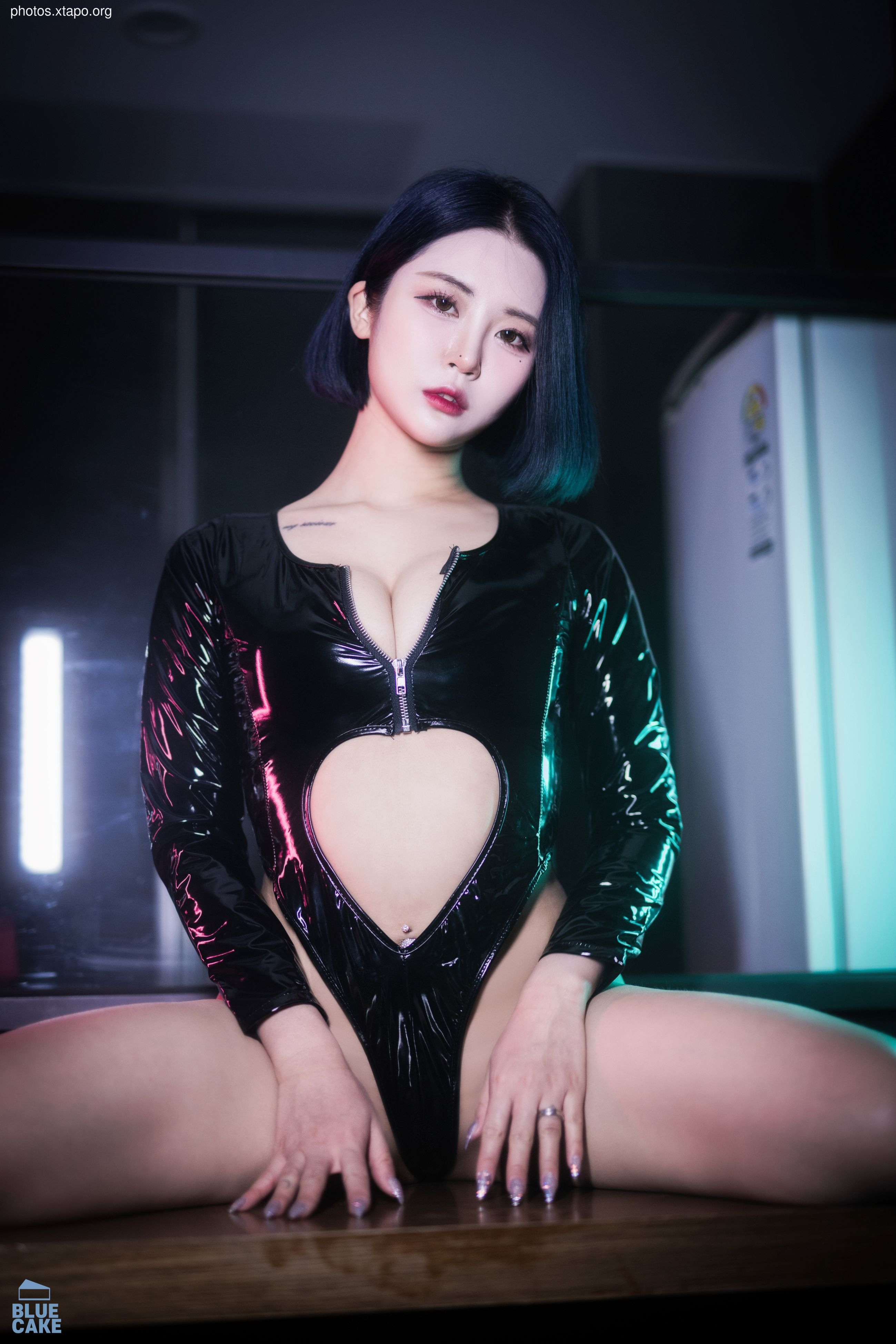 Bomi (보미) - BLUECAKE City of Night 76P-778MB