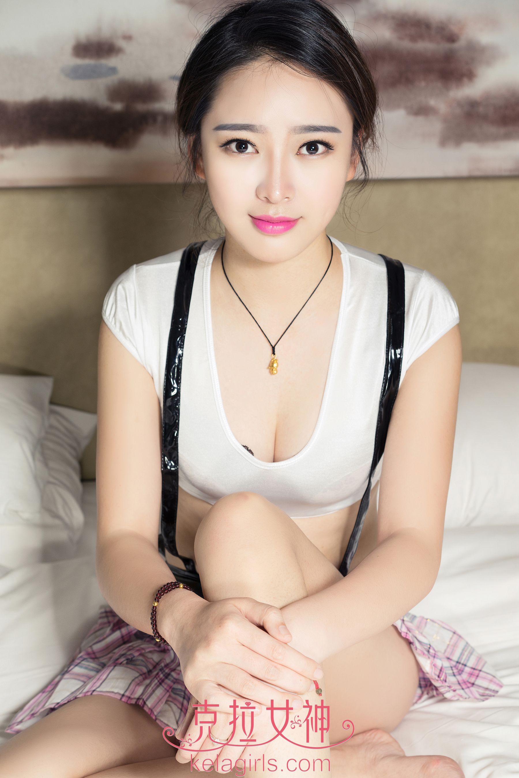 Shan Shan Smile Drunk City Crane Goddess