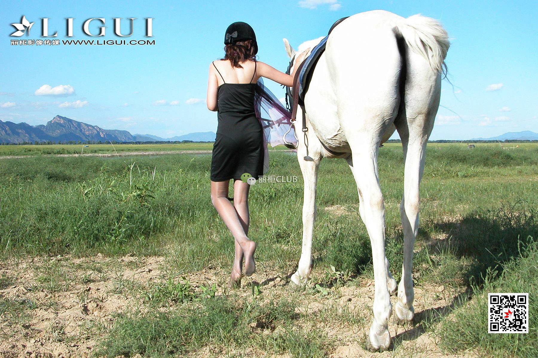 Leg Model Silk Gao White Horse Girl Mith Ligui Beautiful leg silk foot