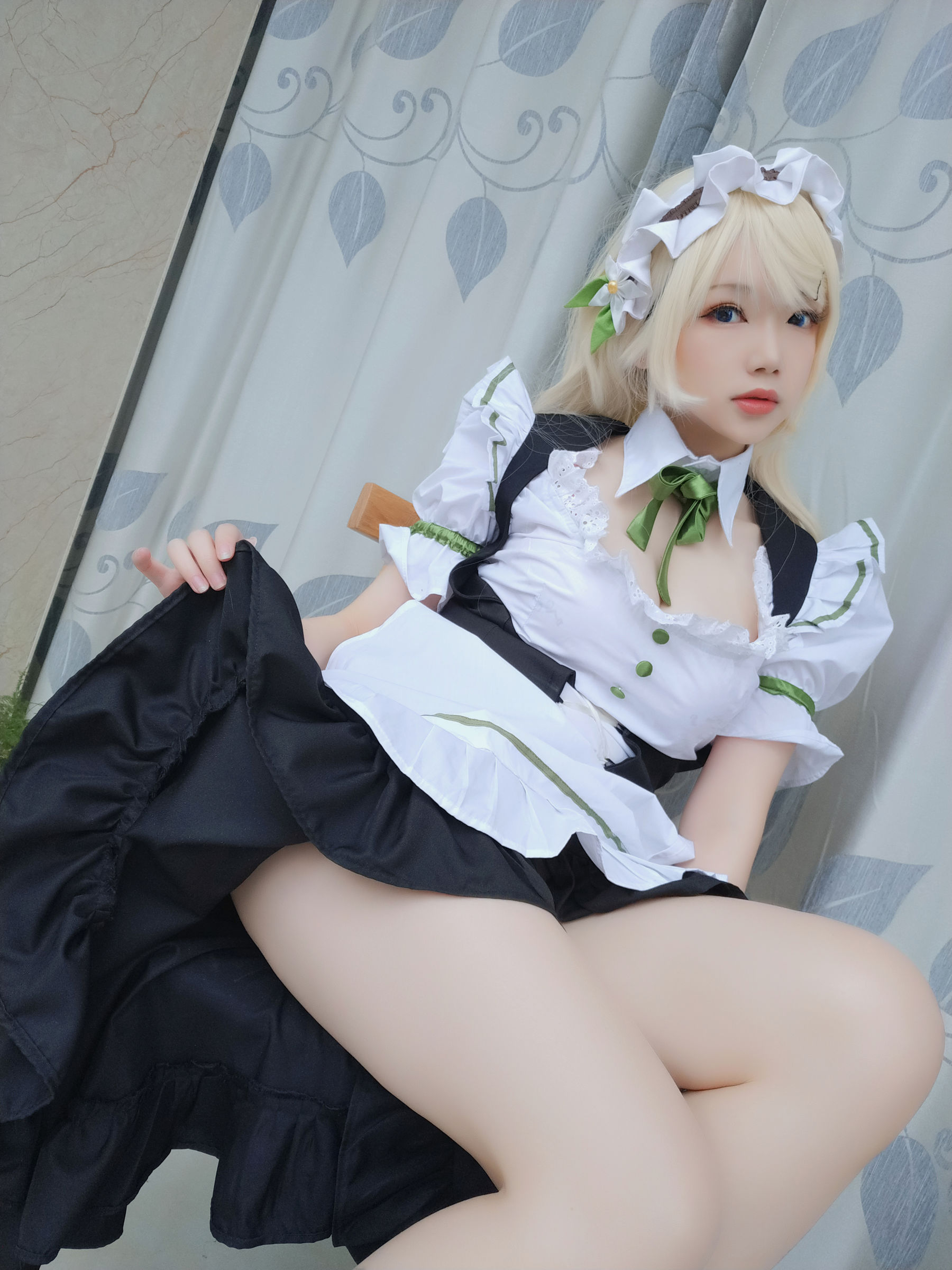 Net Red Coser Photo Anime blogger Xueqing Astra -Maid