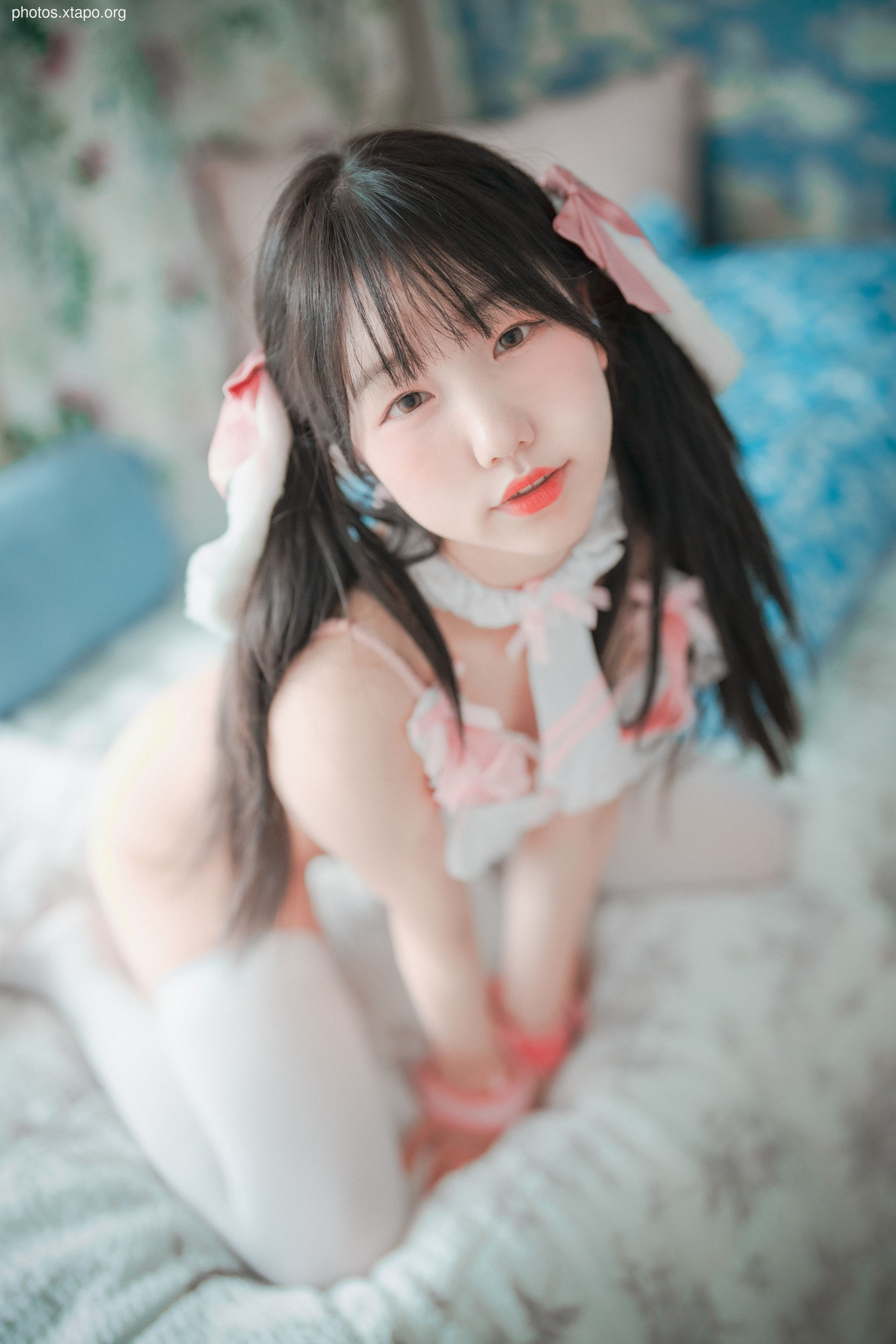 Djawa Photo - Yeri - Home Sweet Hare