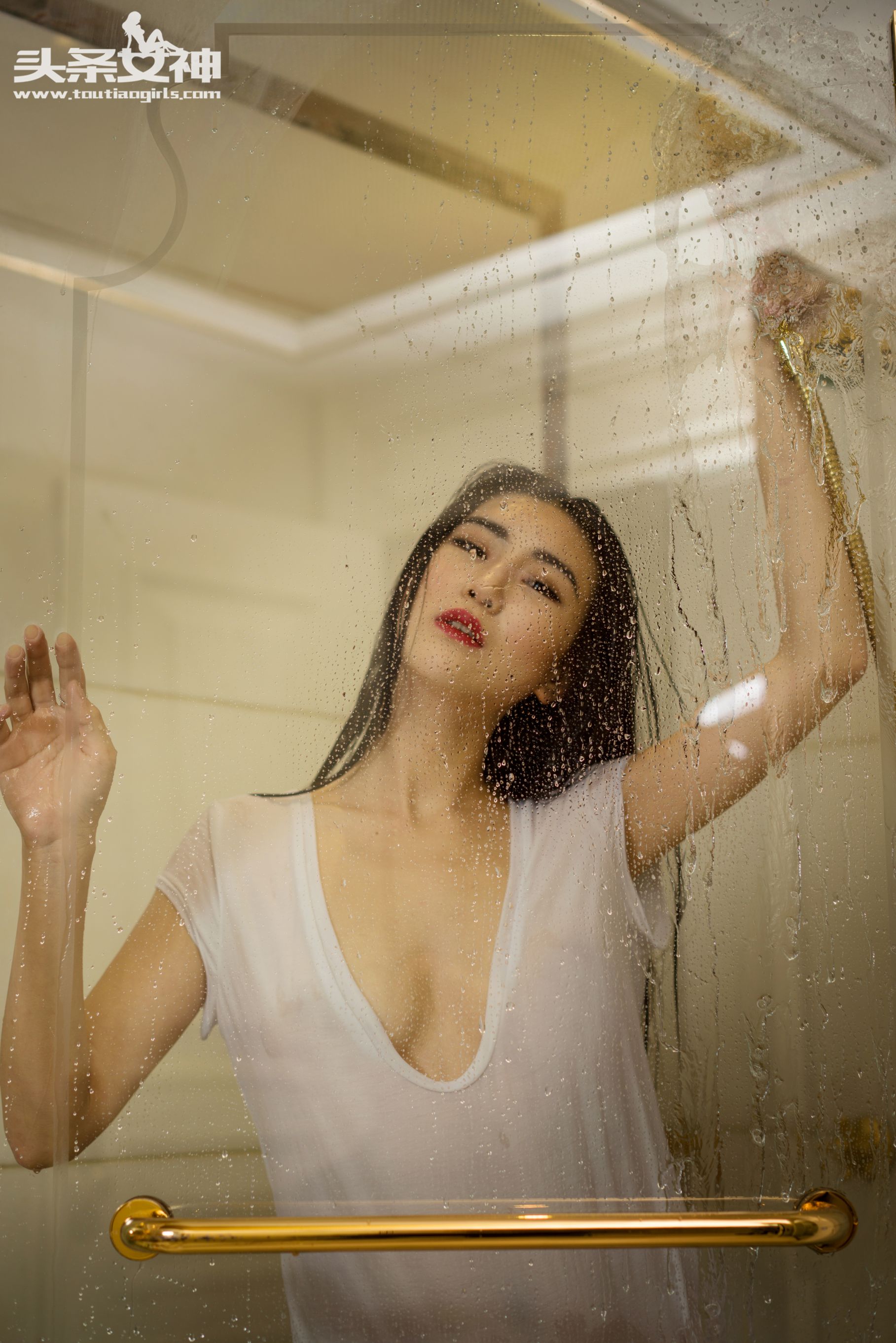 Kai Ai Ni/瑷 Ni Die in your Cup Headline Goddess