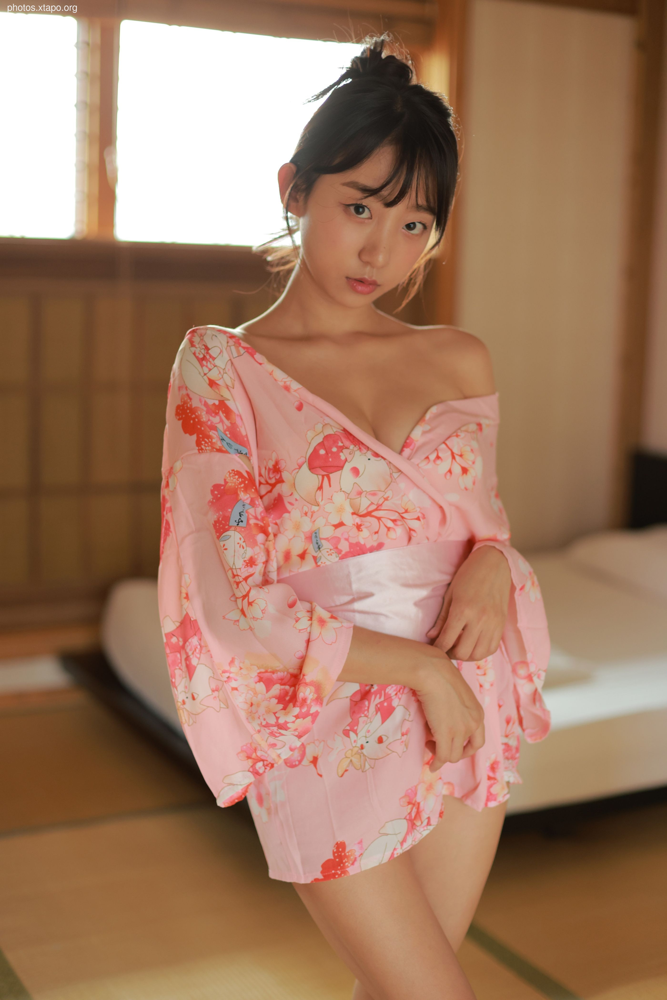 Eunji Pyo - NO.06 Eunji’s Digital Photobook 2022-2 FALL 160P1V-1.05GB