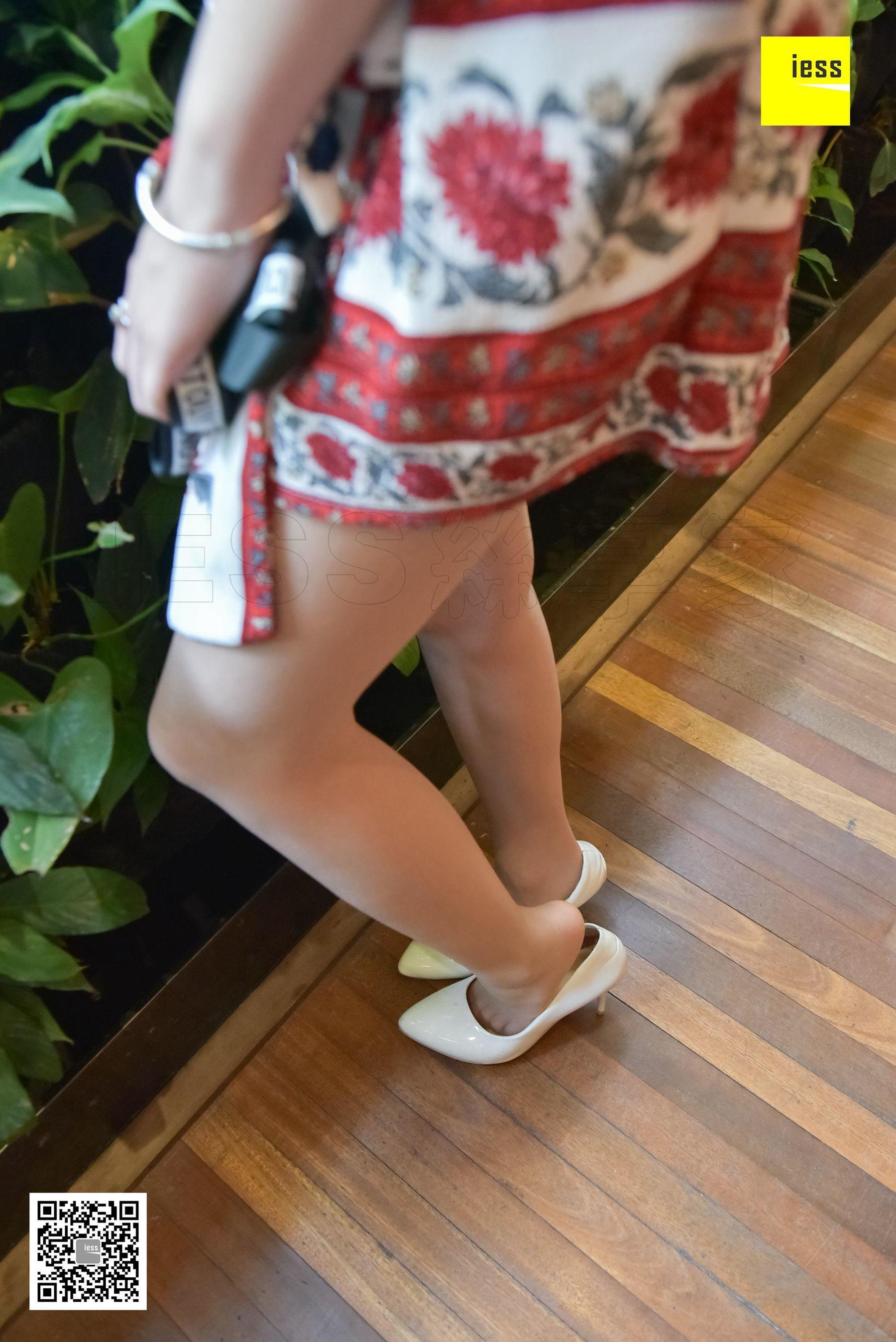 Seven Seven Flower Skirts and Silicone Anti -Slip II Different Thoughts to IESS Silk House 238